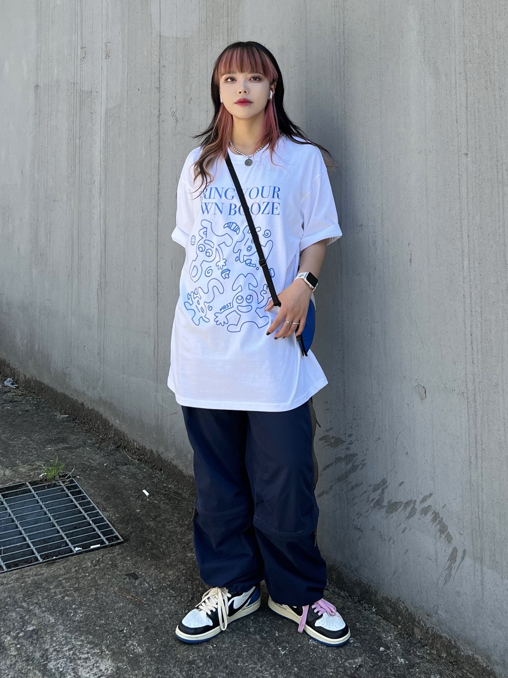 Jordan 1 x Travis Scott x Fragment Retro Low OG SP Military Blue 착용 스타일