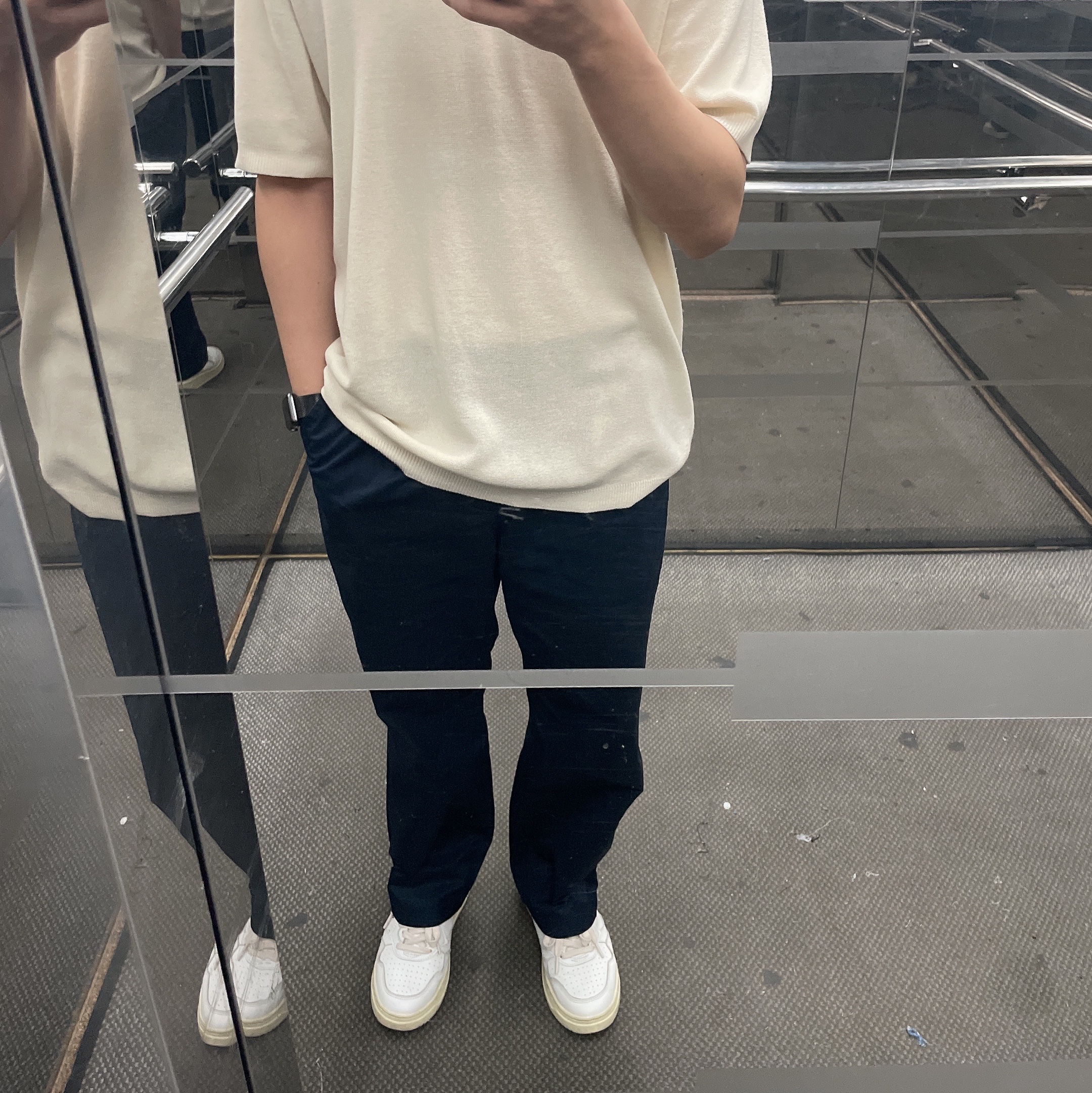 Autry Medalist Low Leather Sneakers White 착용 스타일