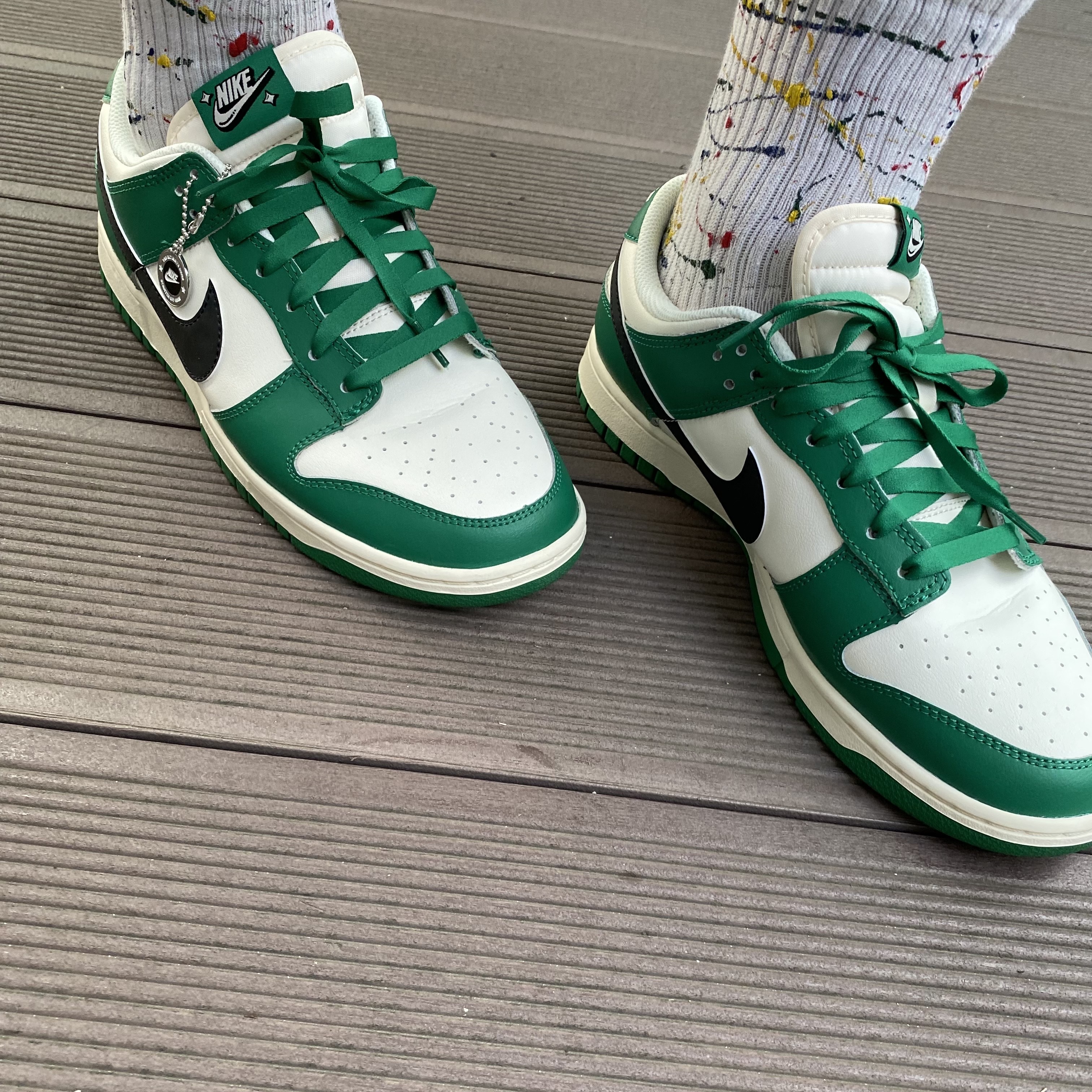 Balenciaga Oversized Speed Hunter Upside Down Long Sleeve T-Shirt Black, Nike Dunk Low Retro SE Jackpot Malachite 착용 스타일 - 4