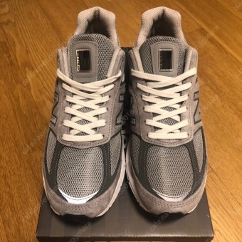 New Balance 990v5 Made in USA Grey - D Standard 착용 스타일