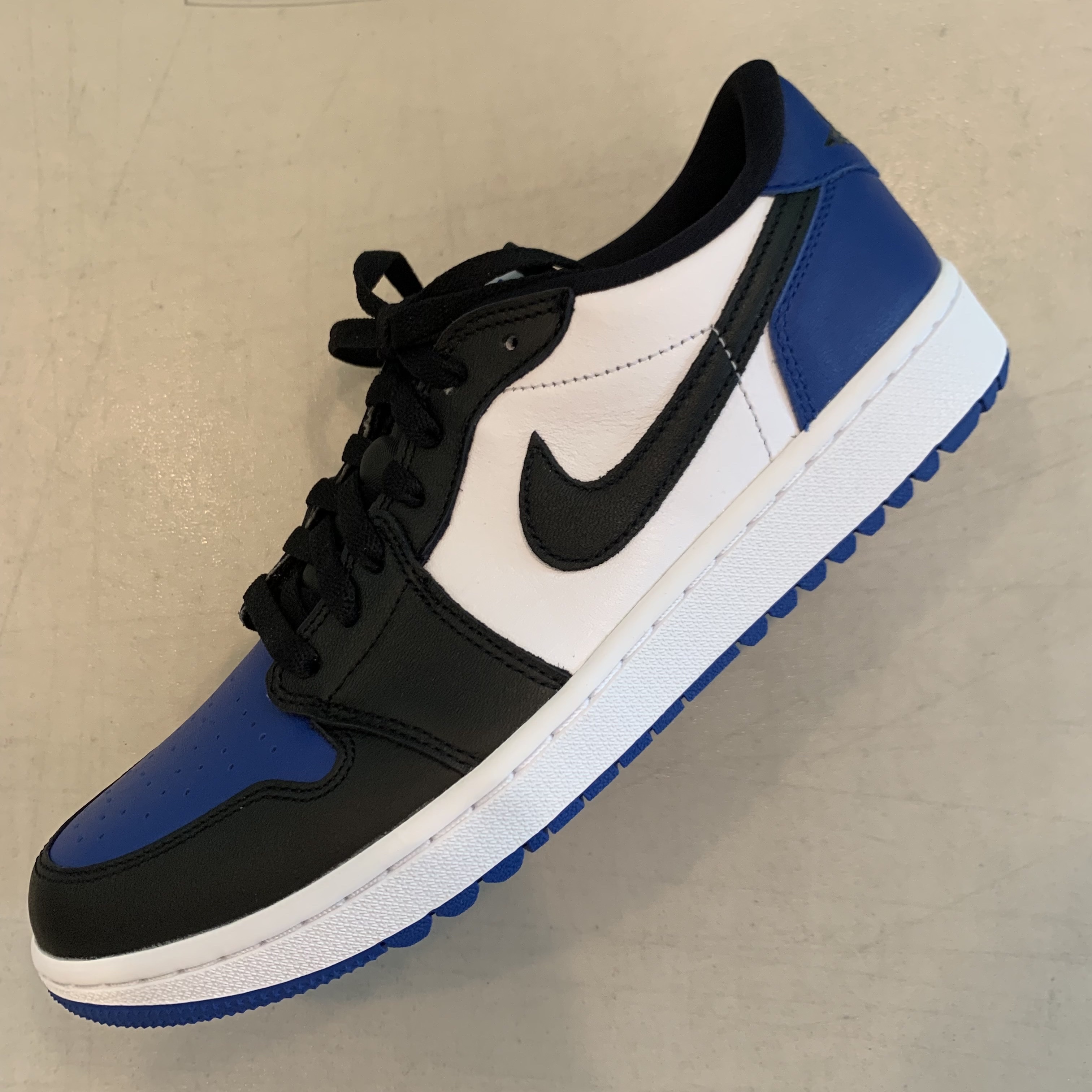 Jordan 1 Low Golf Sport Royal 착용 스타일 - 1