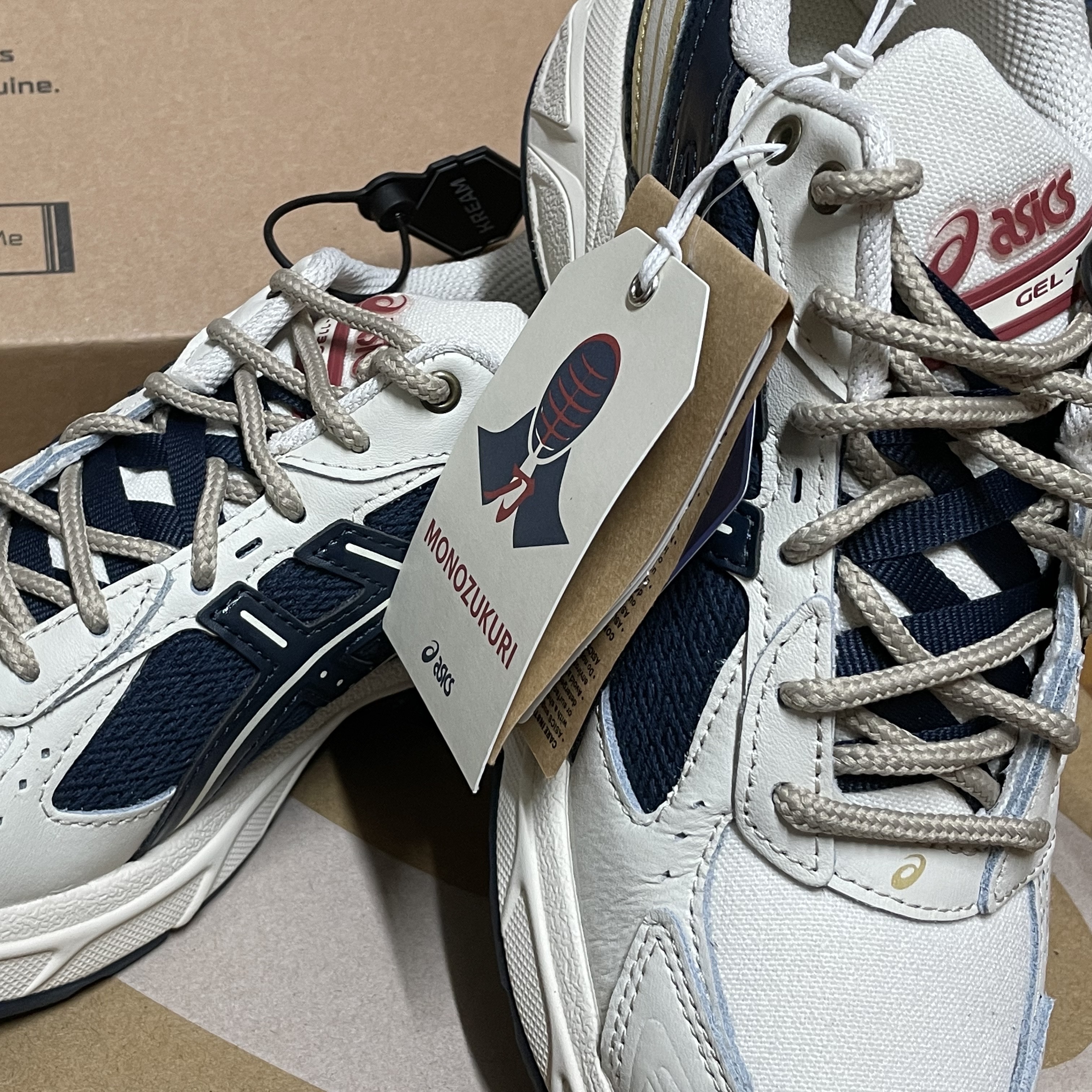 Asics Gel-1130 Birch French Blue 착용 스타일