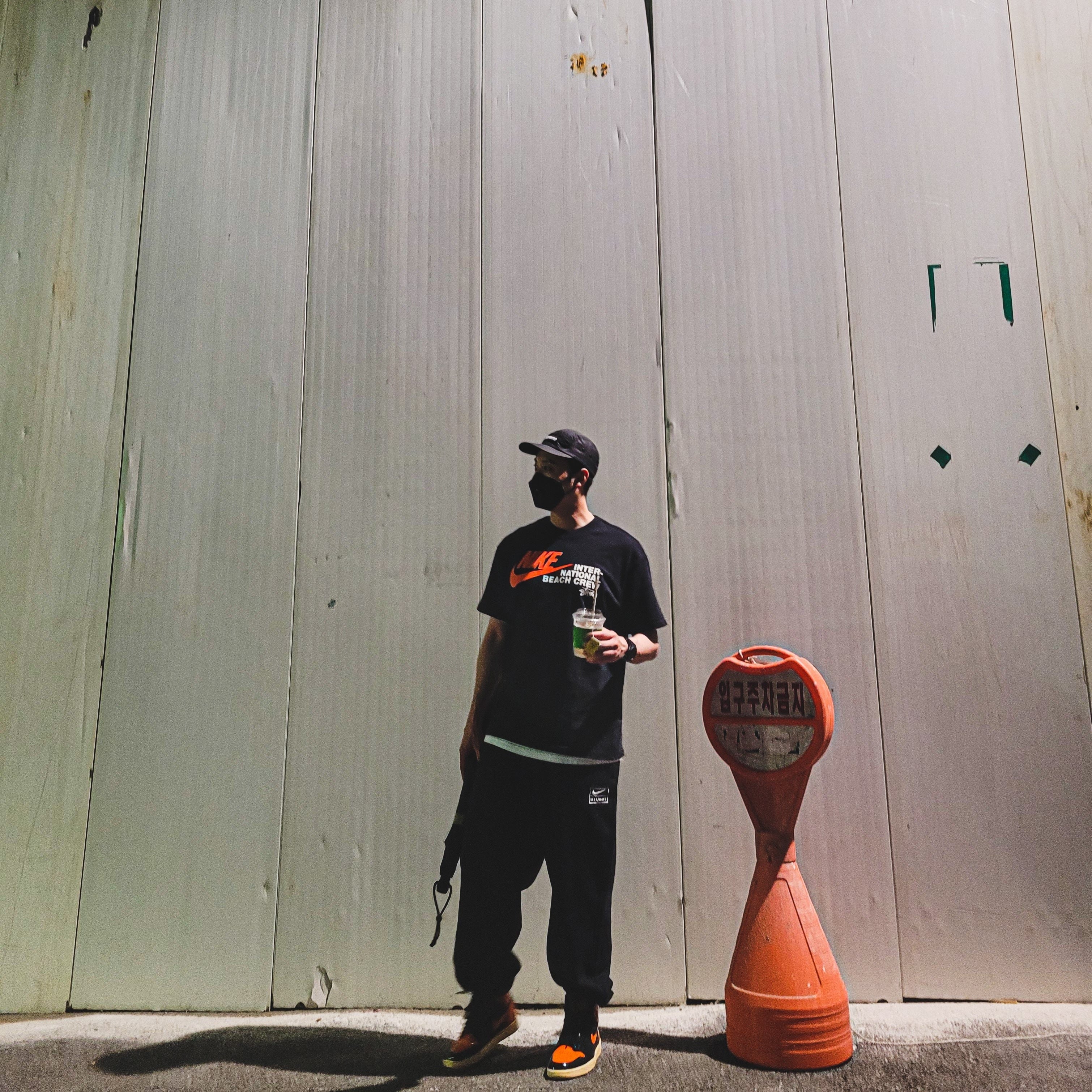 Jordan 1 Retro High Shattered Backboard 3.0, Nike x Stussy NRG RA Washed Fleece Pants Black (DN4030-010) 착용 스타일