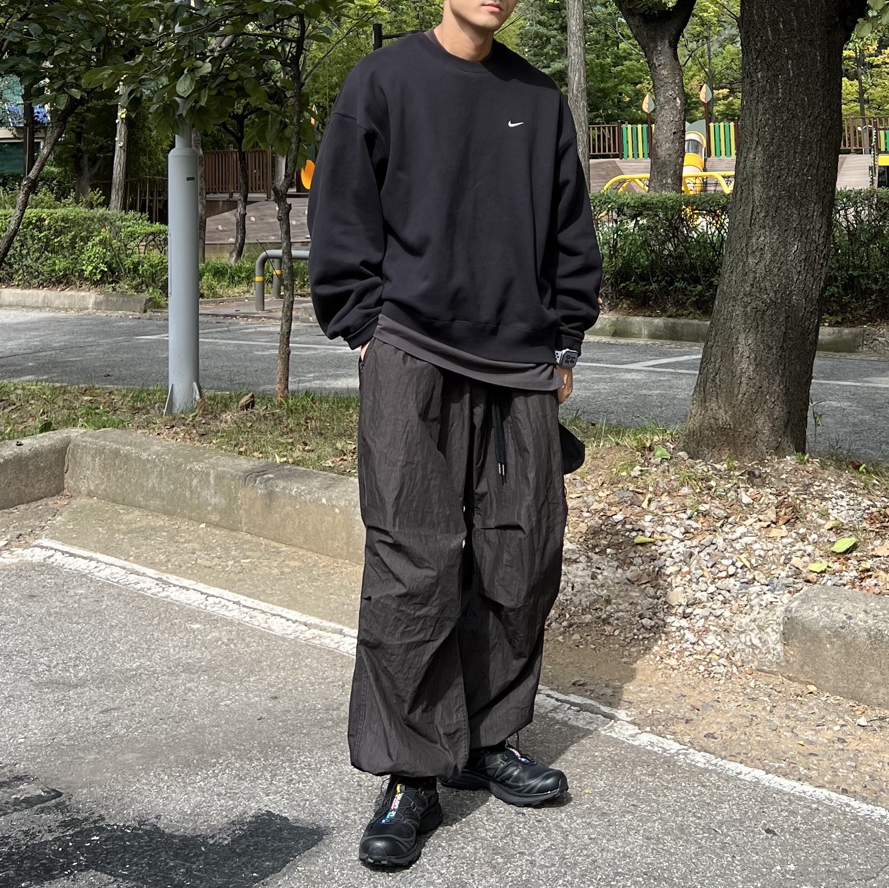 Salomon XT-6 ADV Black, Nike NRG Solo Swoosh Crew Fleece Black White - US/EU 착용 스타일