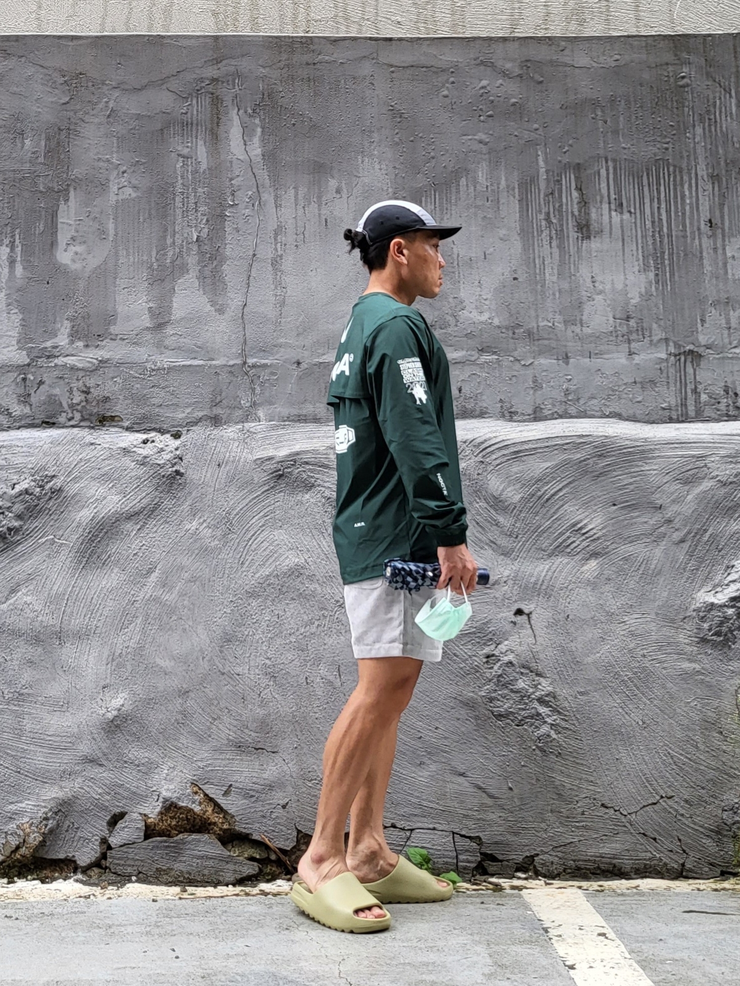 Nike x Drake Nocta Golf Crewneck Top Green - Asia, Adidas Yeezy Slide Resin 2021 착용 스타일 - 2