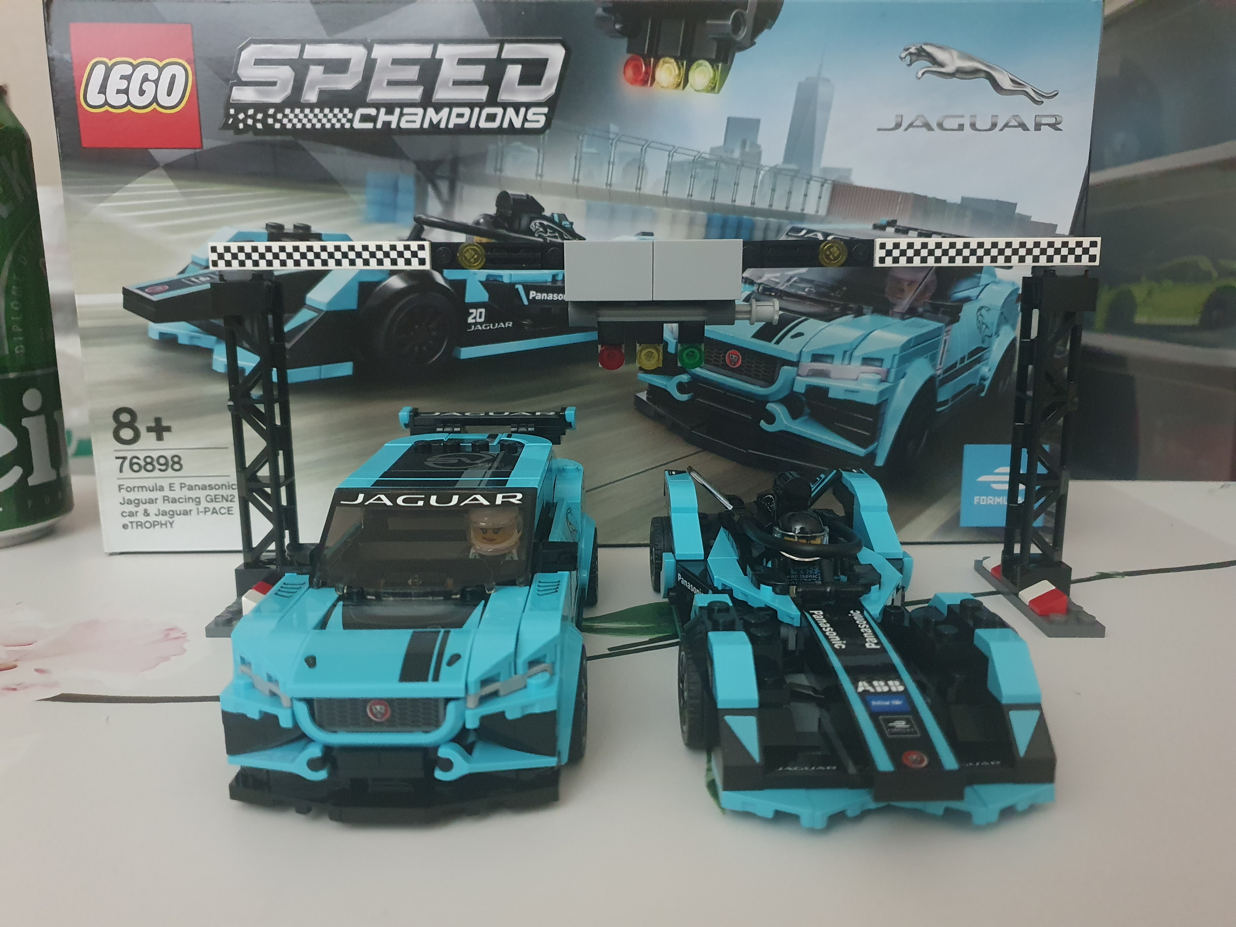 Lego Formula E Panasonic Jaguar Racing GEN2 Car & Jaguar I-Pace Etrophy 착용 스타일 - 3