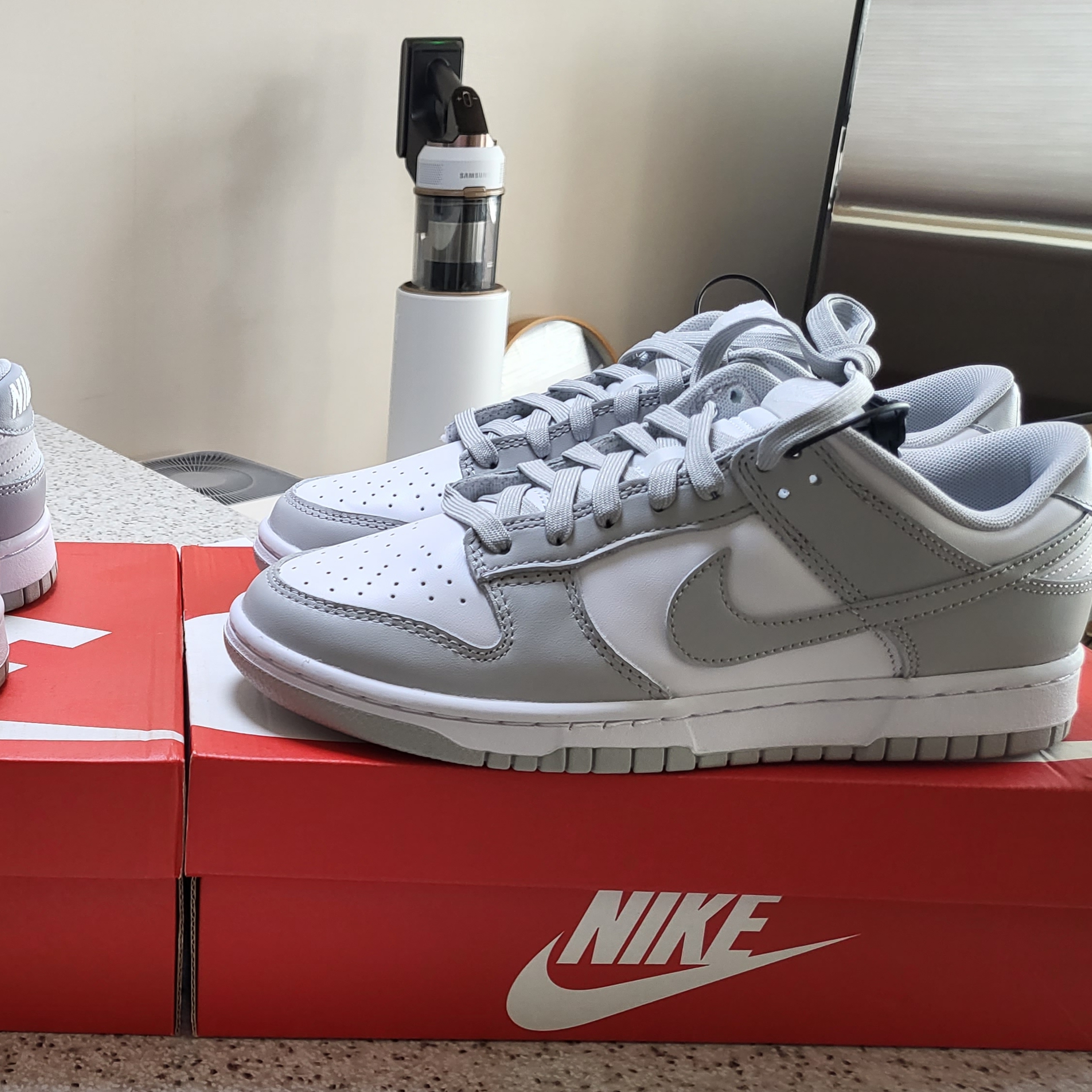 Nike Dunk Low Retro Grey Fog, Nike Dunk Low Retro Wolf Grey 착용 스타일 - 1