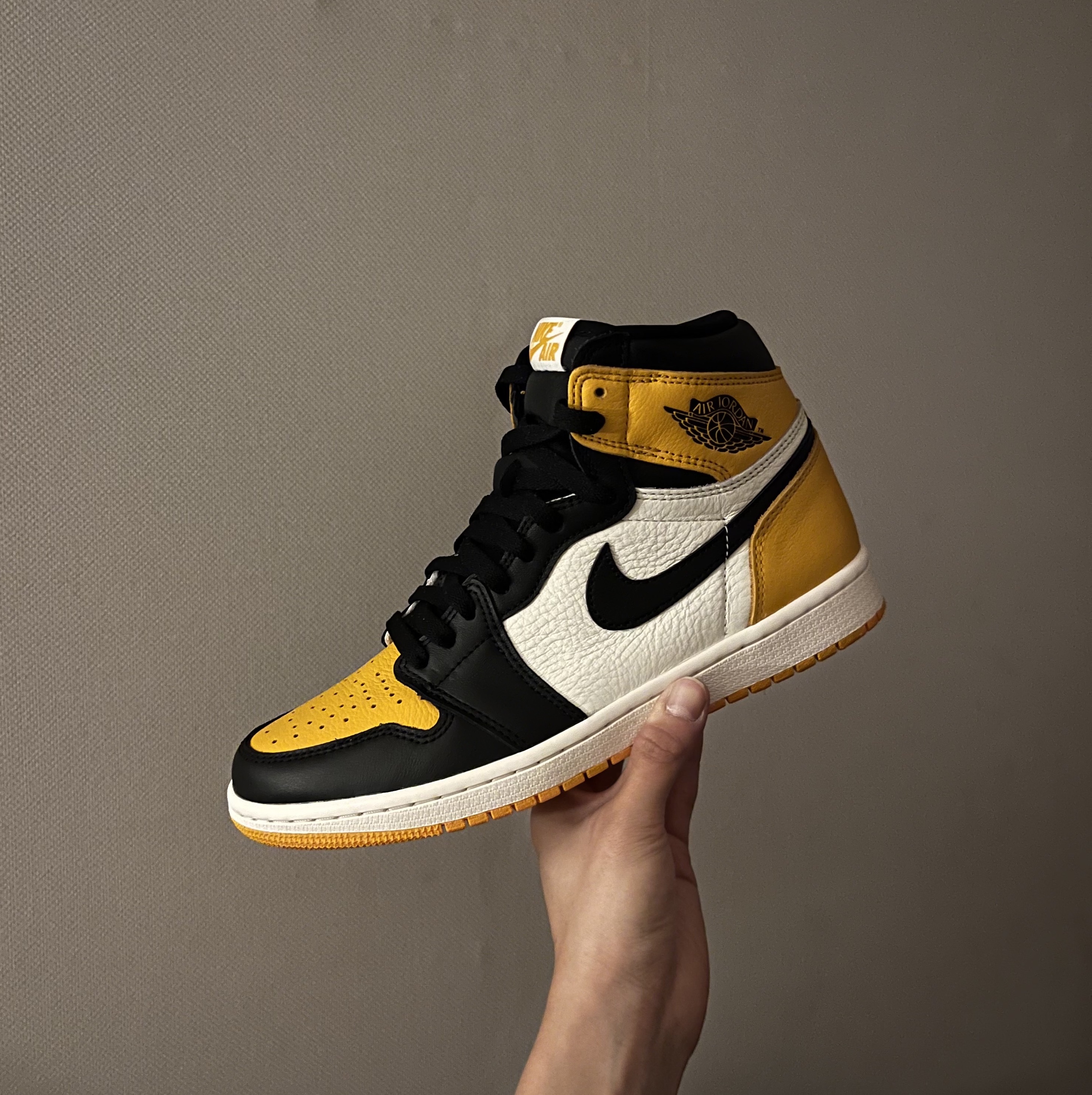 Jordan 1 Retro High OG Taxi 착용 스타일