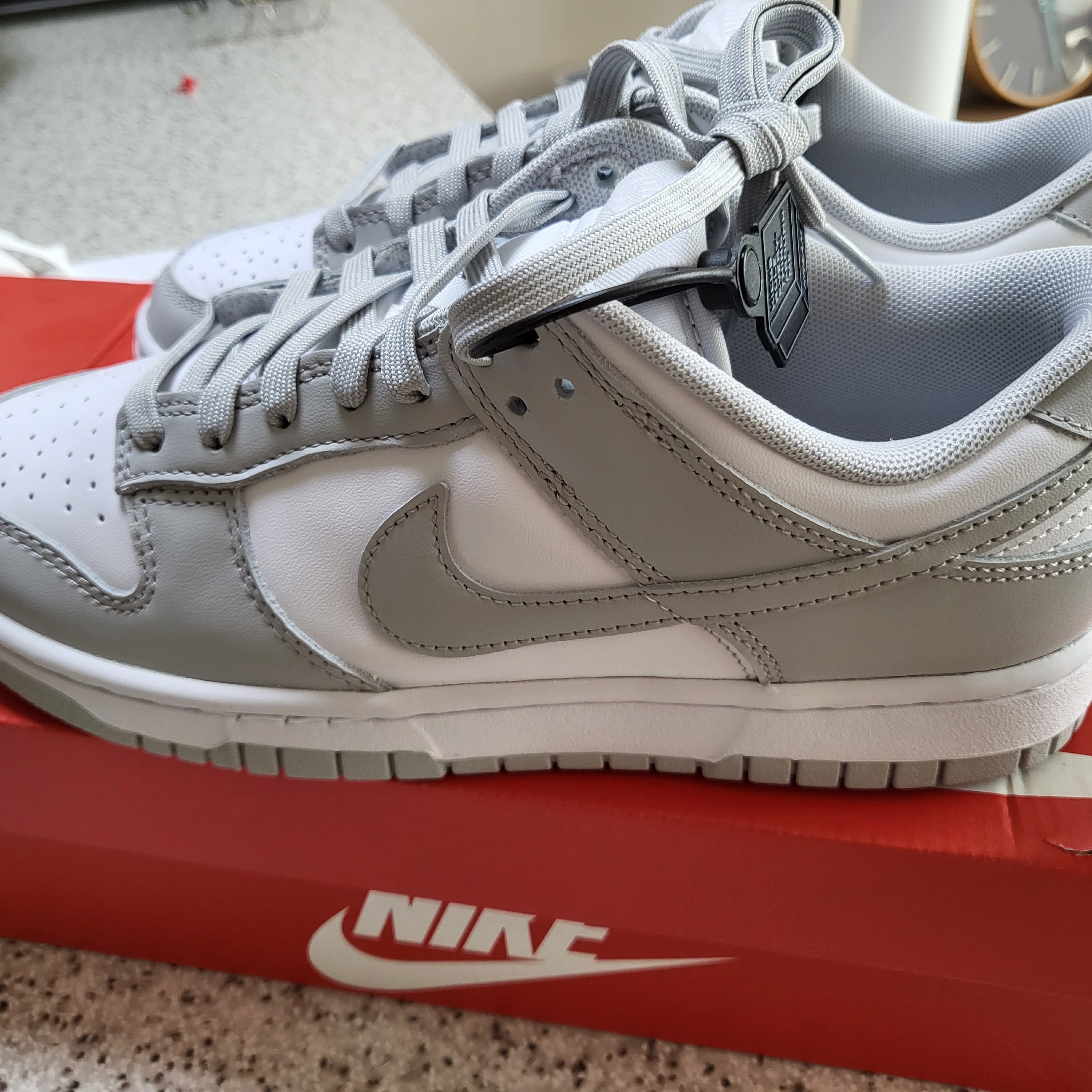 Nike Dunk Low Retro Grey Fog, Nike Dunk Low Retro Wolf Grey 착용 스타일 - 3