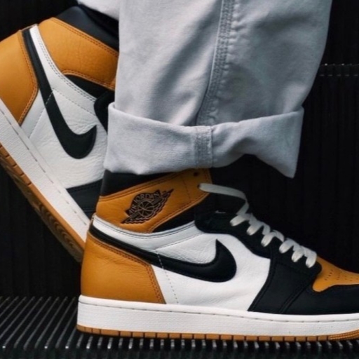 Jordan 1 Retro High OG Taxi 착용 스타일