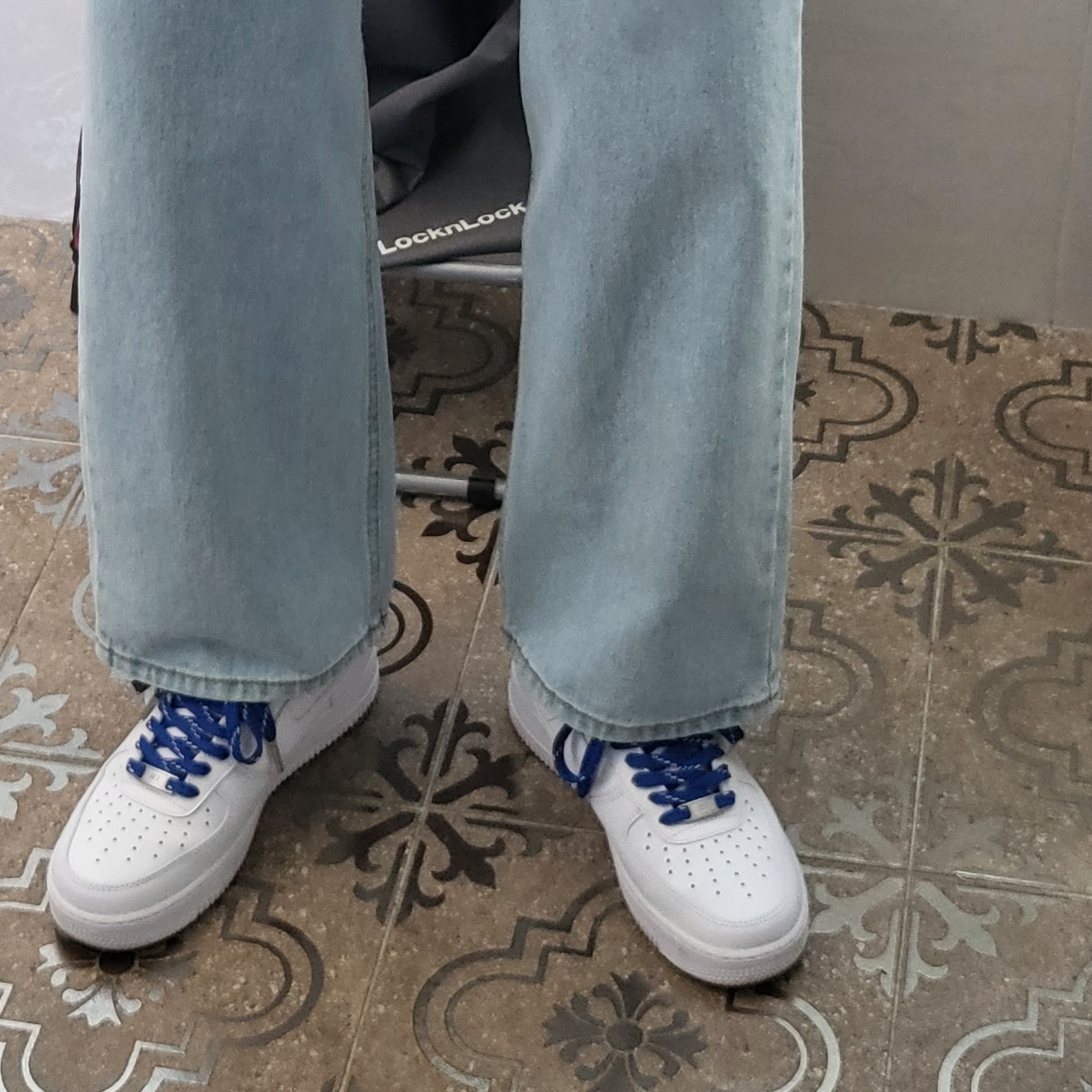 Nike Air Force 1 '07 Low White 착용 스타일 - 2