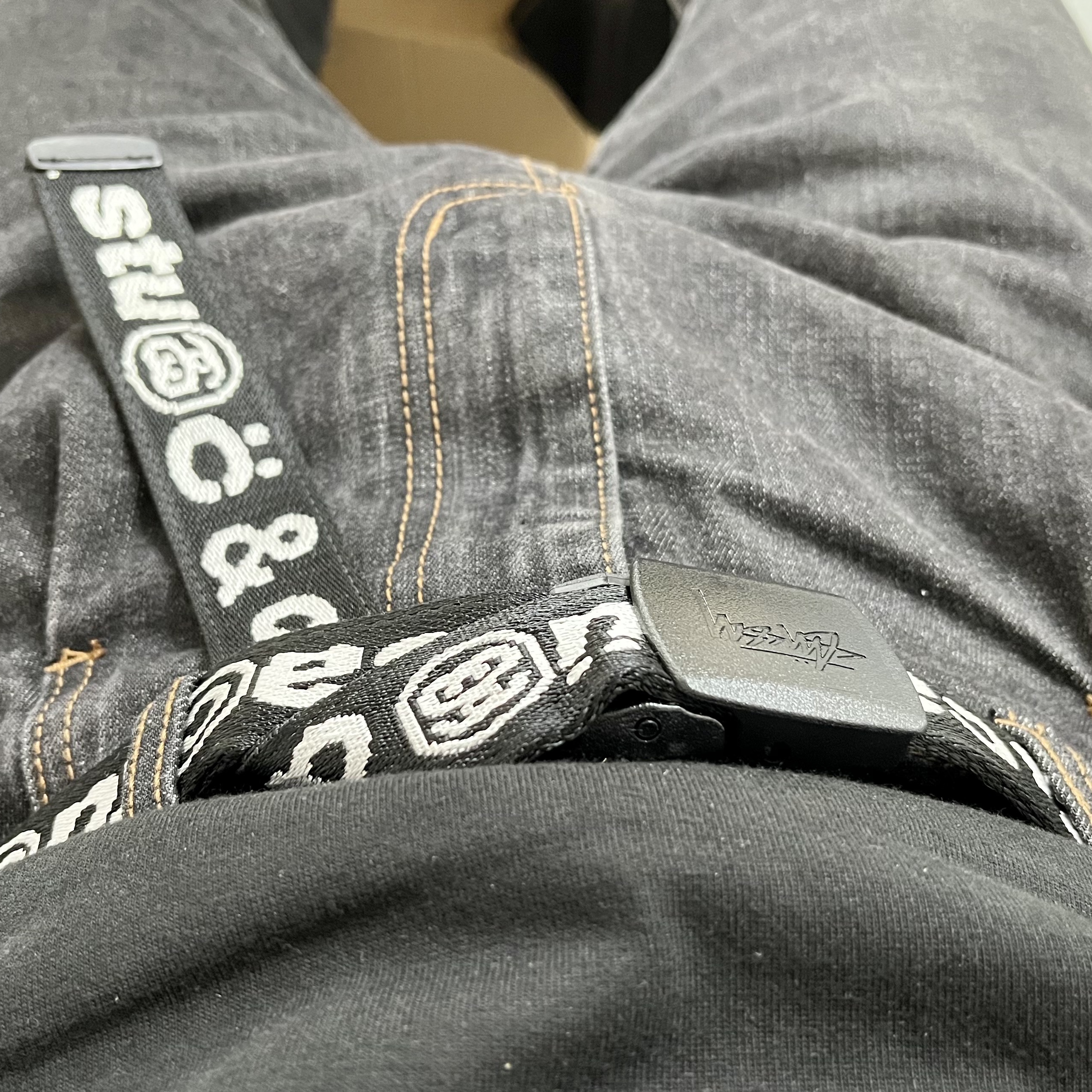 Stussy x Cactus Plant Flea Market Web Belt Black 착용 스타일
