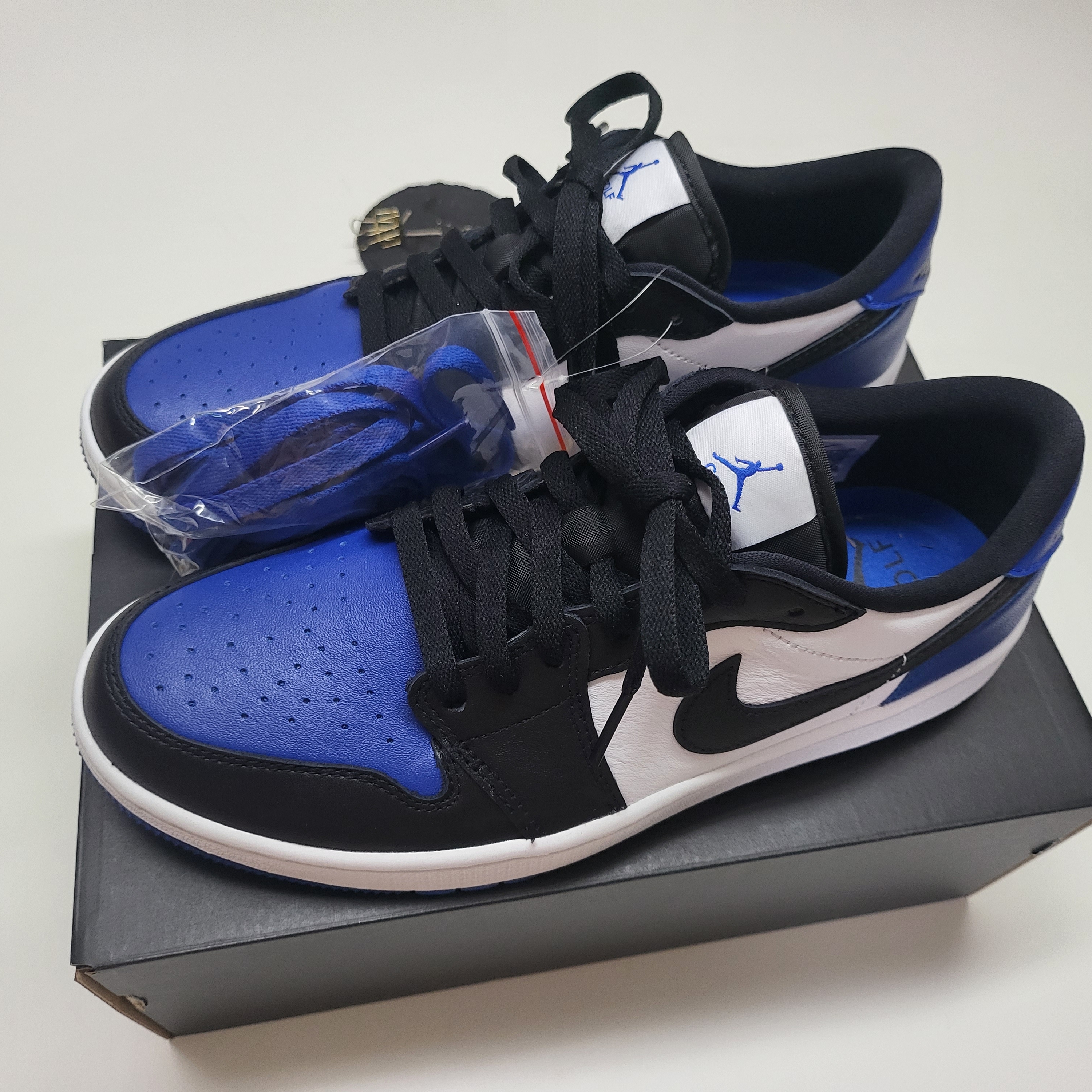 Jordan 1 Low Golf Sport Royal 착용 스타일