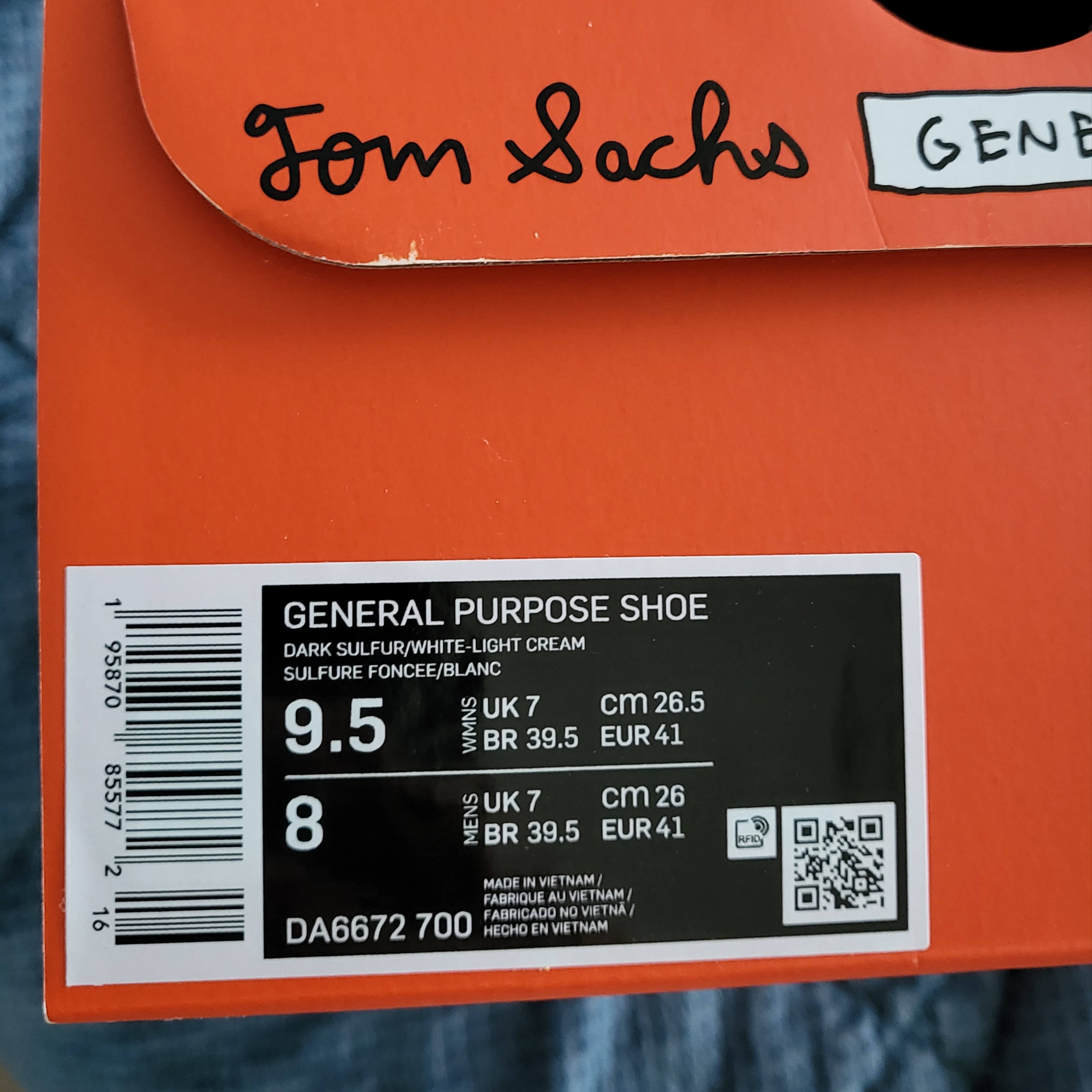 Nike x Tom Sachs General Purpose Shoe Archive, Essentials The Core Collection Sweatshorts Light Oatmeal 착용 스타일 - 2
