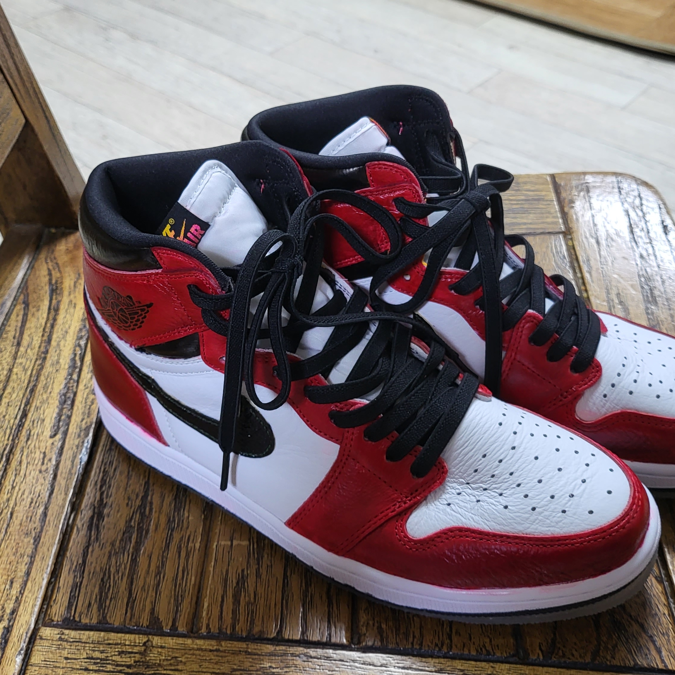 Jordan 1 Mid Gym Red Black White, Jordan 1 Retro High OG Light Fusion Red 착용 스타일 - 3