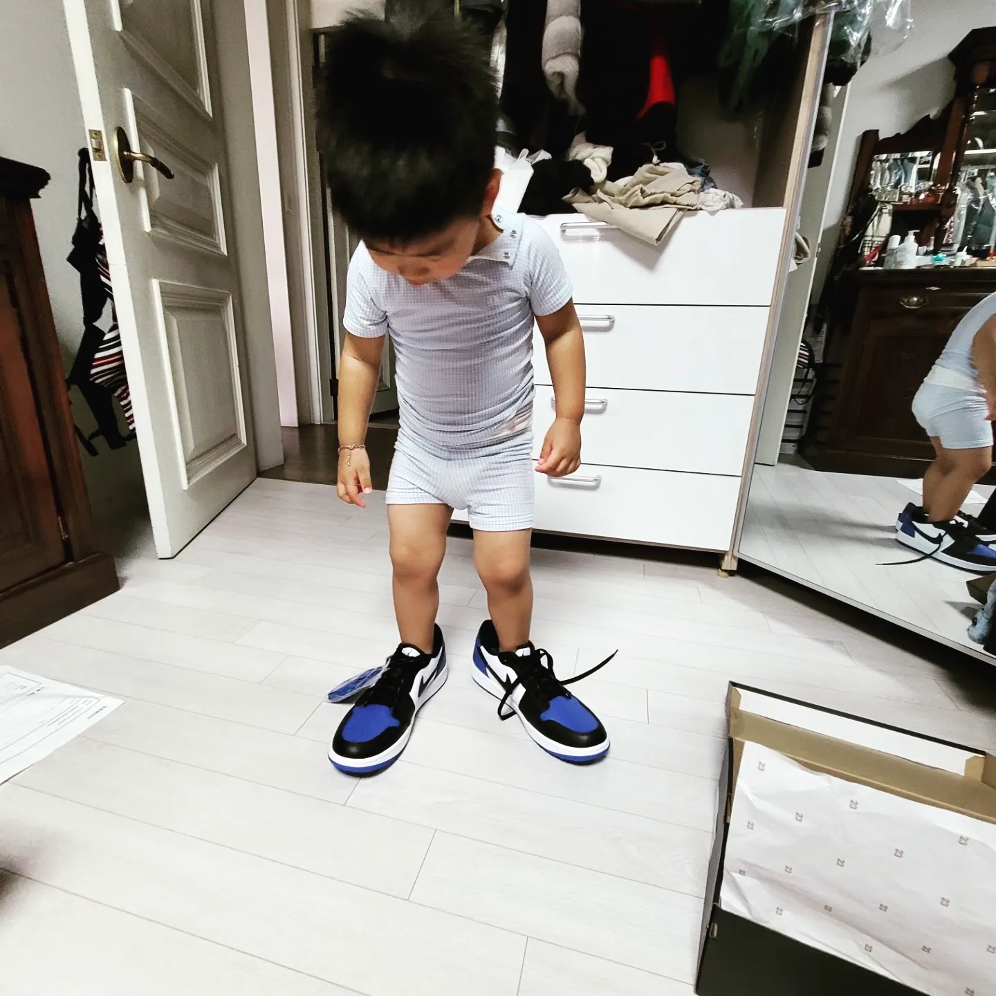 Jordan 1 Low Golf Sport Royal 착용 스타일 - 2