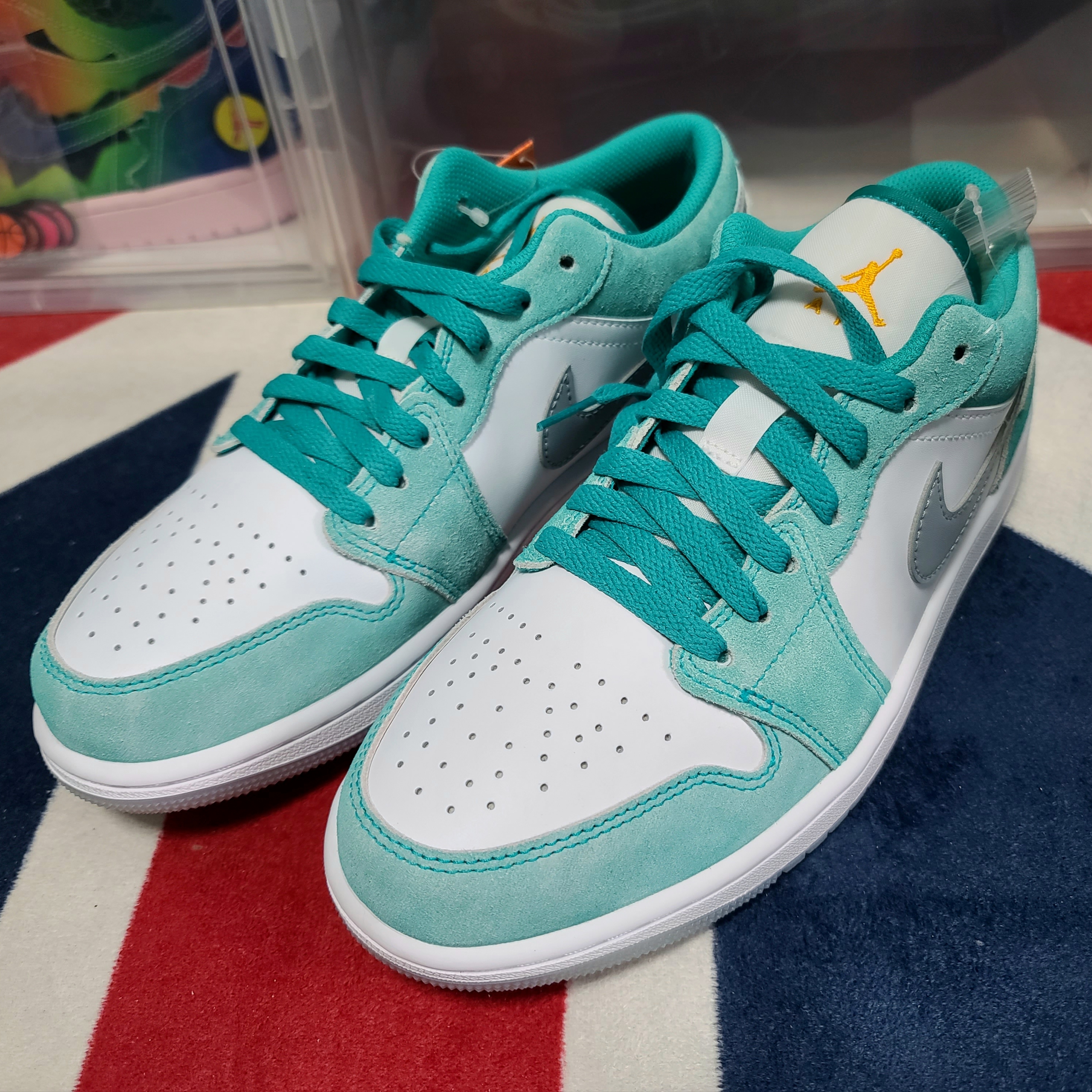 Nike x Kasina Dunk Low Road Sign - Kasina Exclusive, Jordan 1 Low SE New Emerald 착용 스타일 - 4