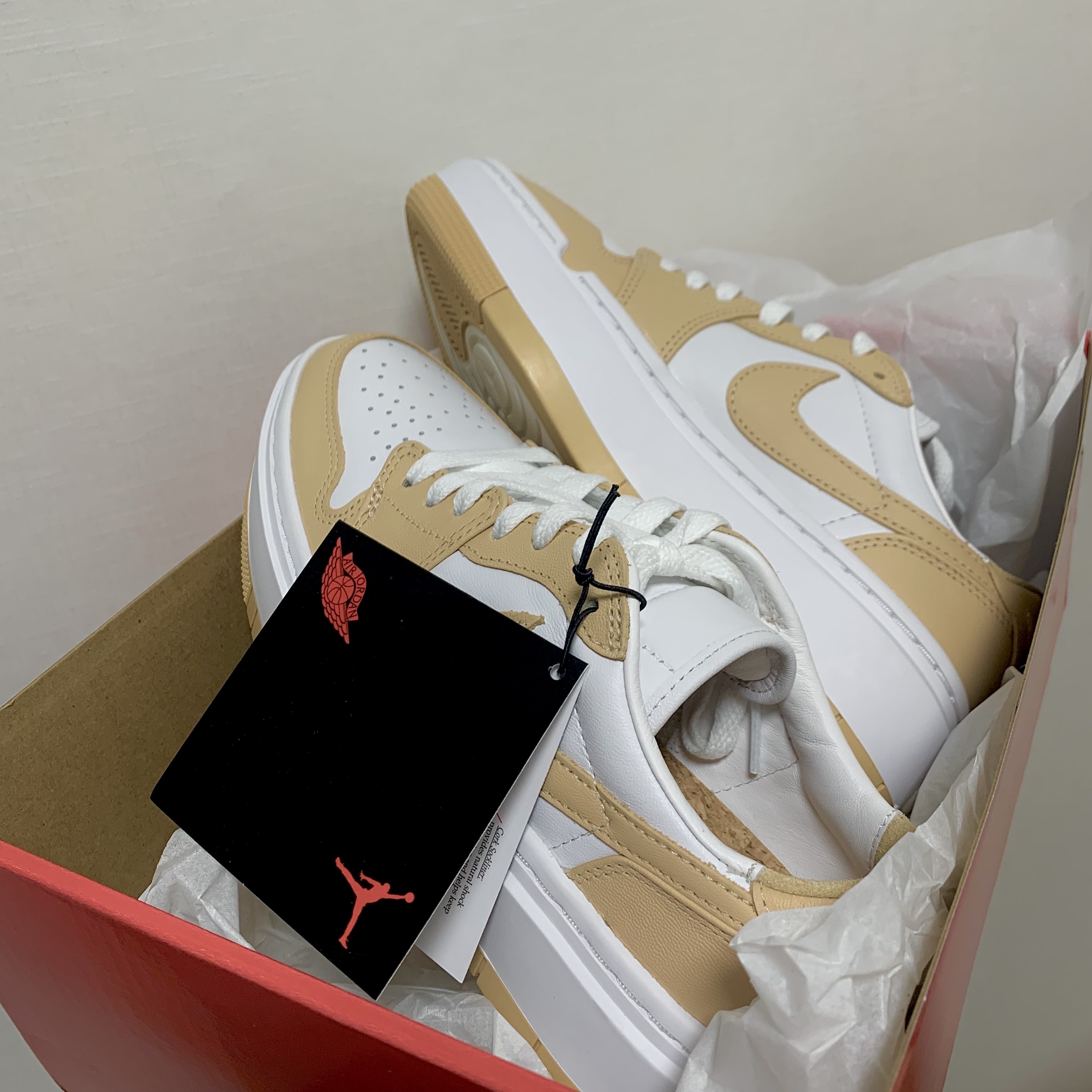(W) Jordan 1 Elevate Low White Onyx 착용 스타일 - 2