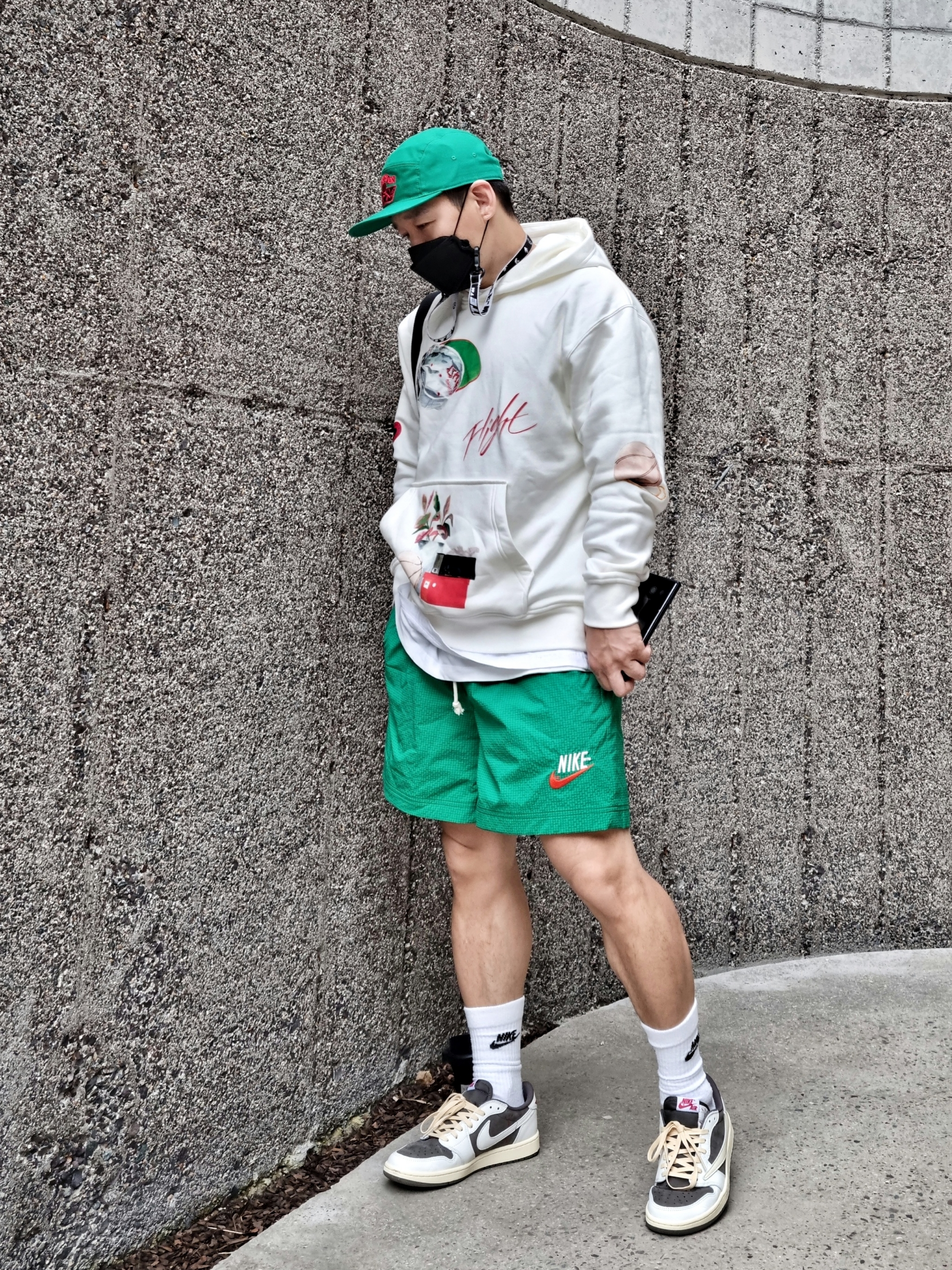 Jordan x Nina Chanel Abney AW84 Adjustable Hat Green, Jordan Flight Artist Series By Jacob Rochester Fleece Pullover Hoodie Sail - Asia 착용 스타일 - 5