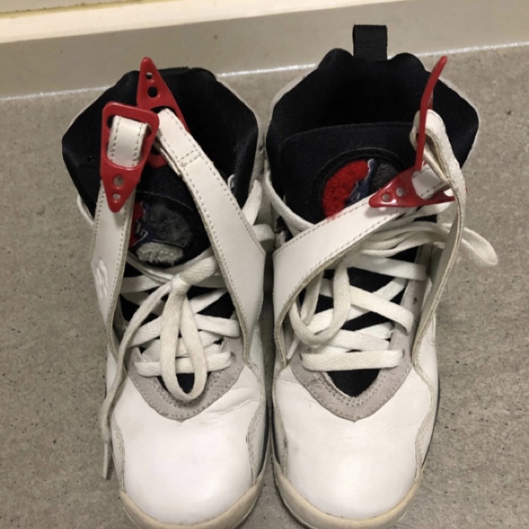 (GS) Jordan 8 Retro Bugs Bunny 2013 착용 스타일