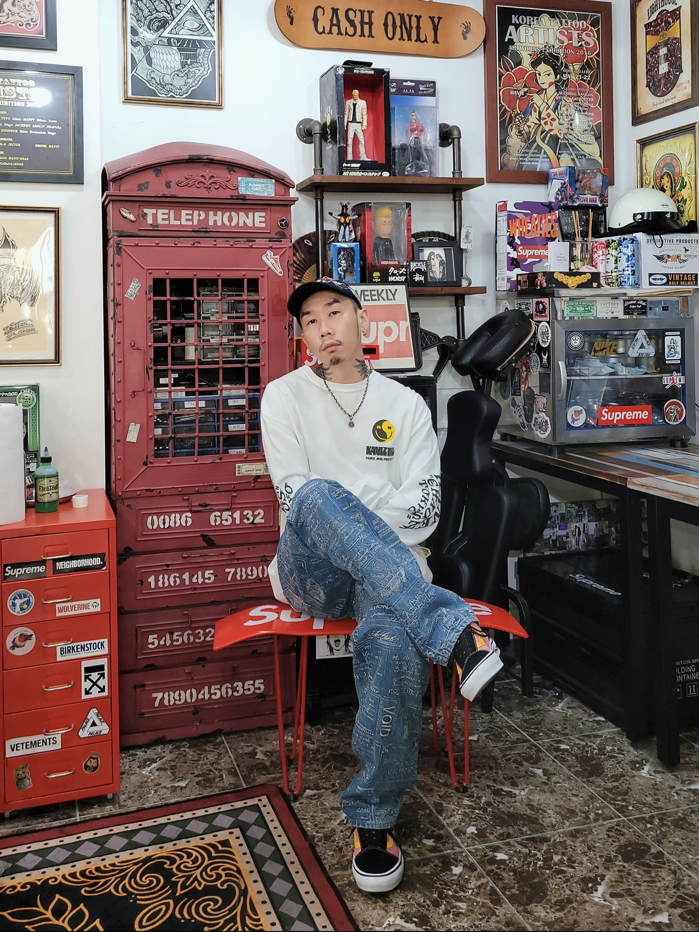 Supreme Checks Embroidered Jean Blue - 20SS, Vans x Supreme Old Skool Tribal Black Pink 착용 스타일 - 2