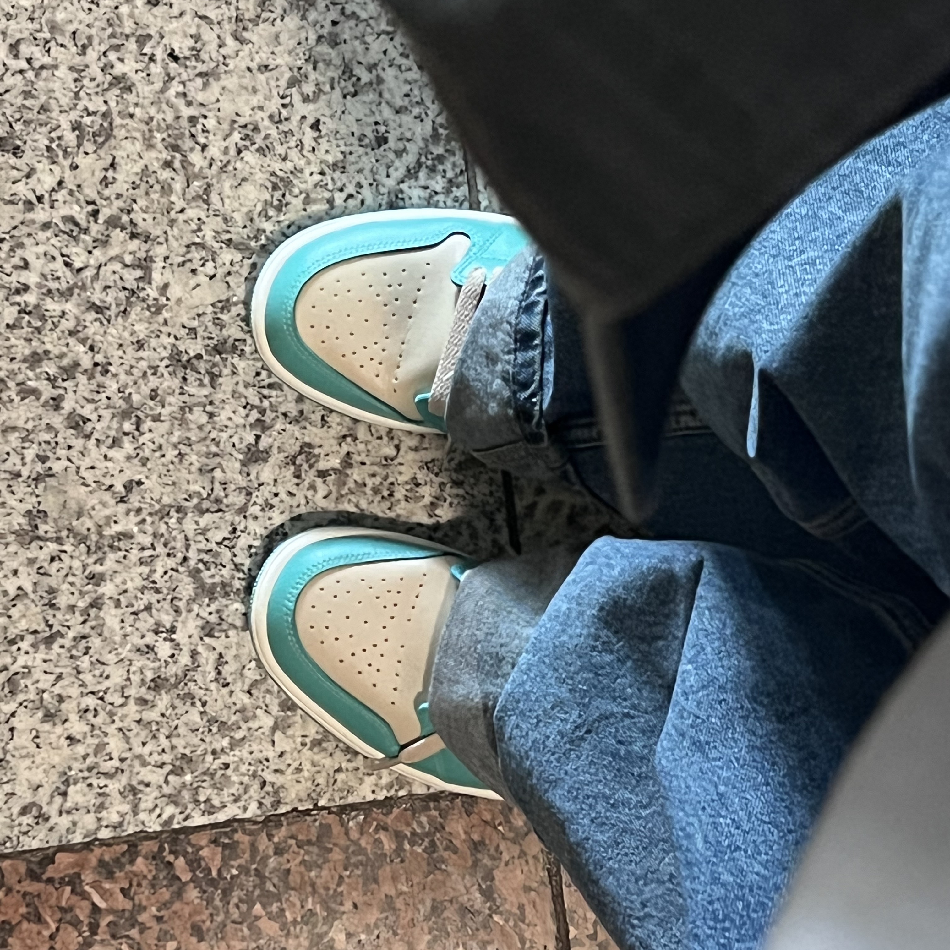 (W) Jordan 1 Low Sanddrift Washed Teal 착용 스타일 - 2