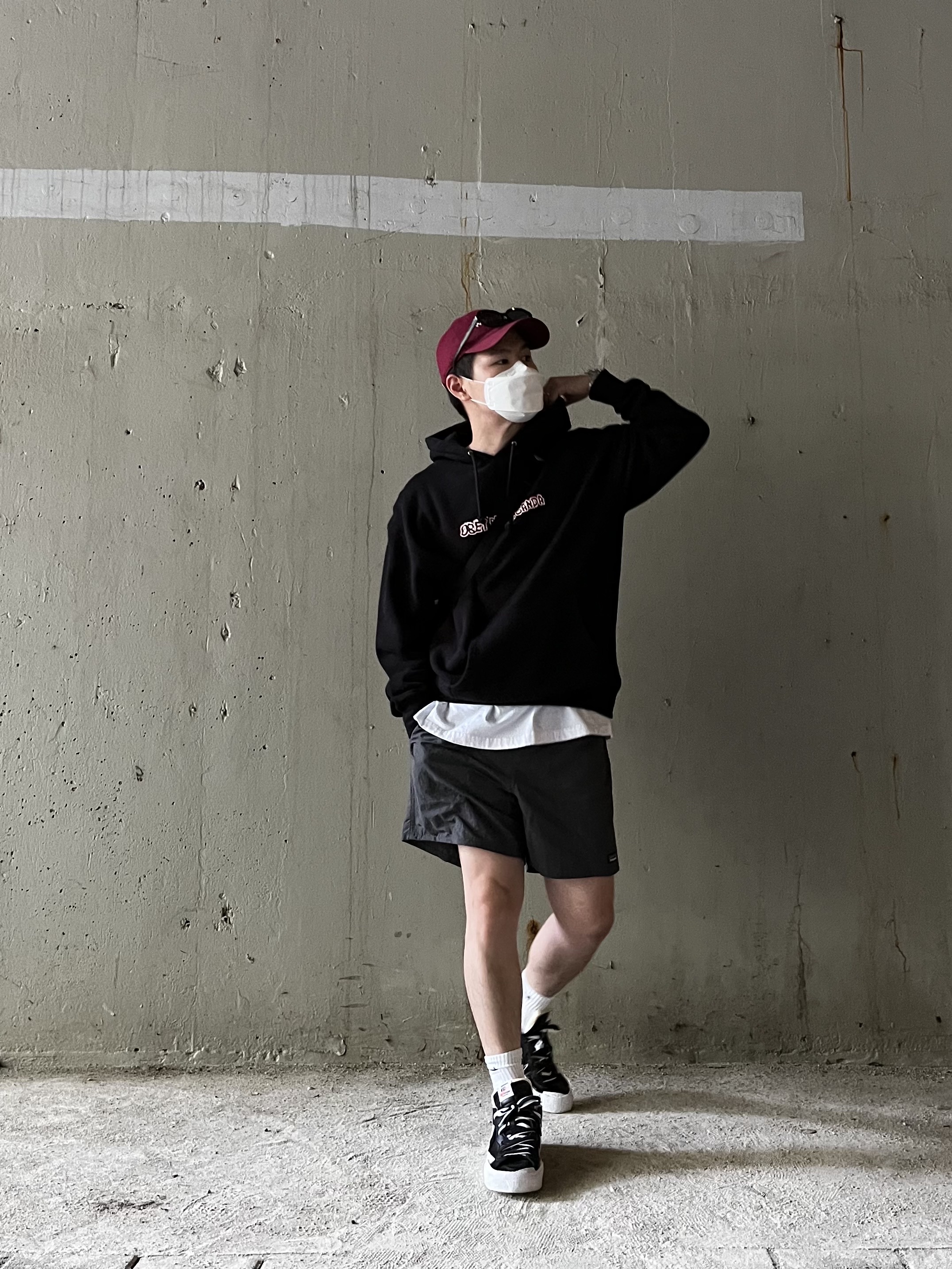 Nike x Sacai Blazer Low Black Patent Leather, Patagonia Baggies Shorts 5 Inch Forge Grey 착용 스타일
