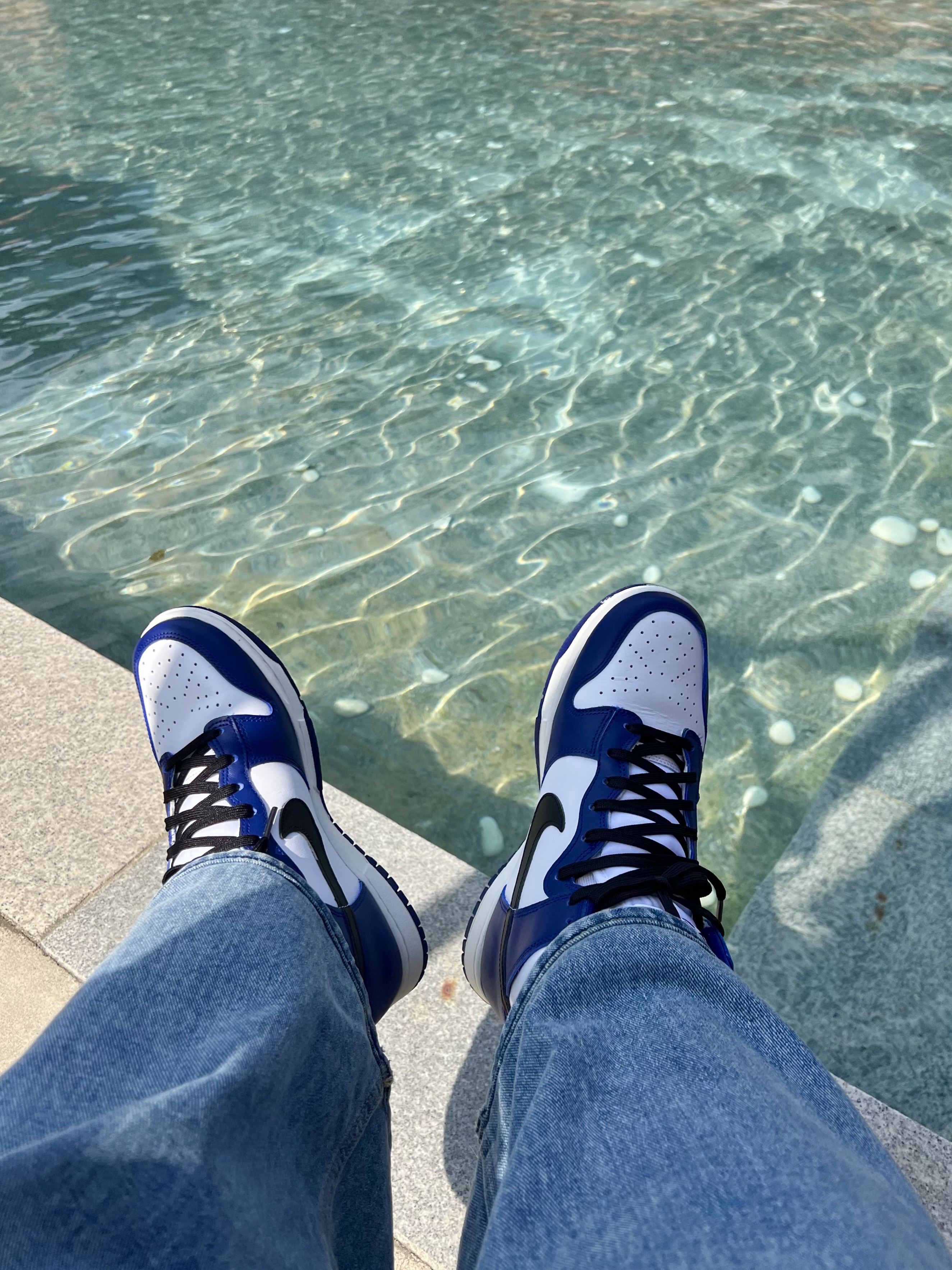 (W) Nike Dunk High Deep Royal Blue 착용 스타일