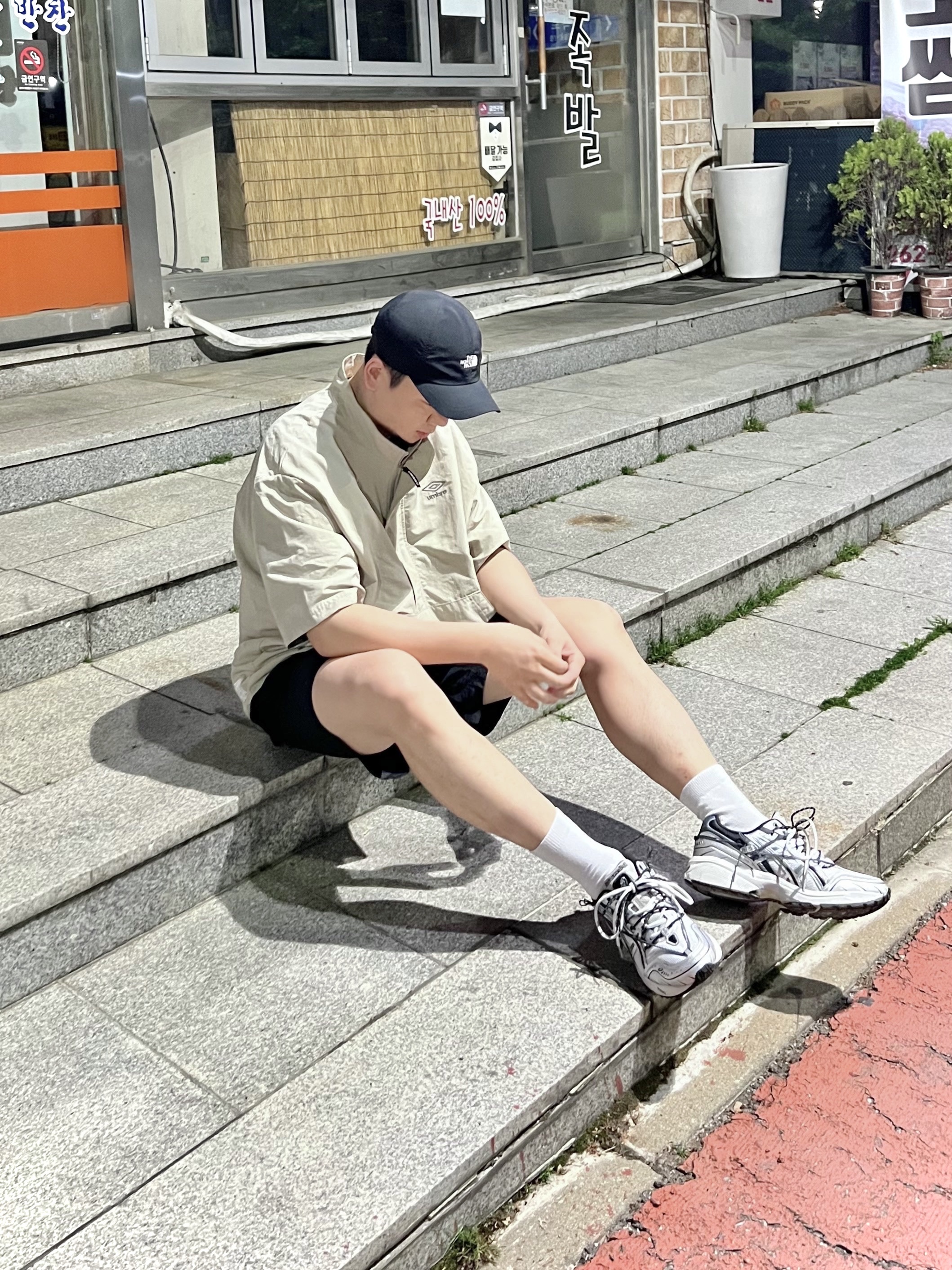 Asics x Andersson Bell Gel-1090 Glacier Grey Silver 착용 스타일