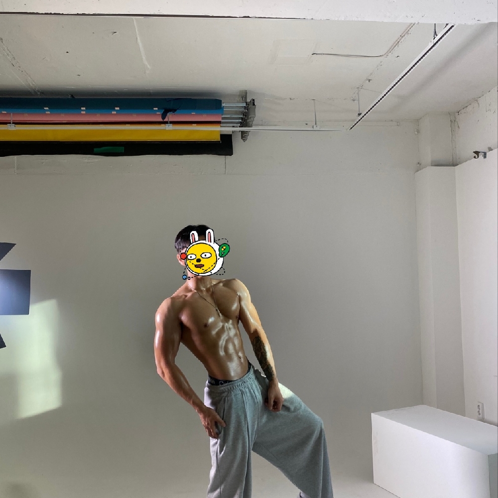 KREAM 프로필 이미지