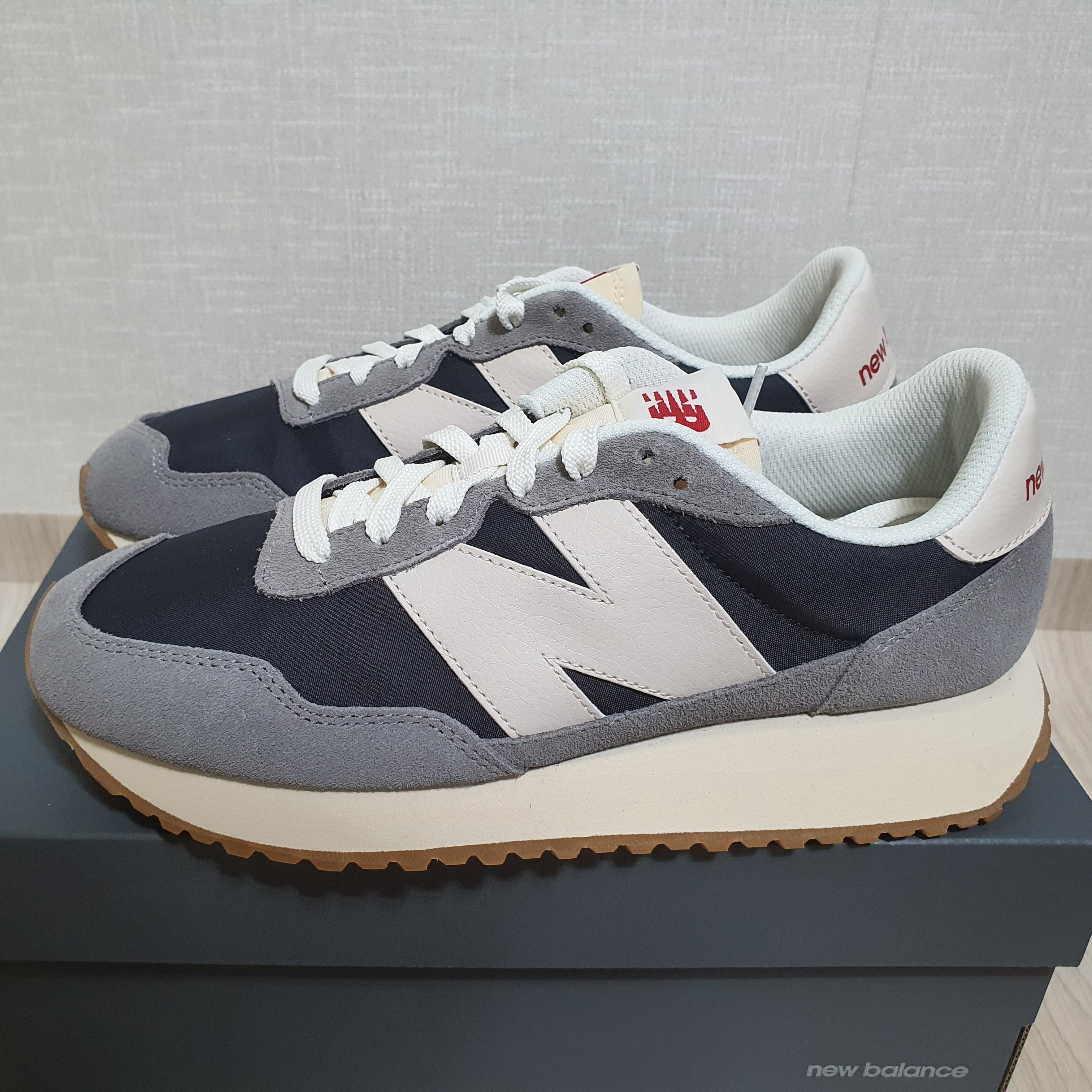 New Balance 237 Marblehead 착용 스타일