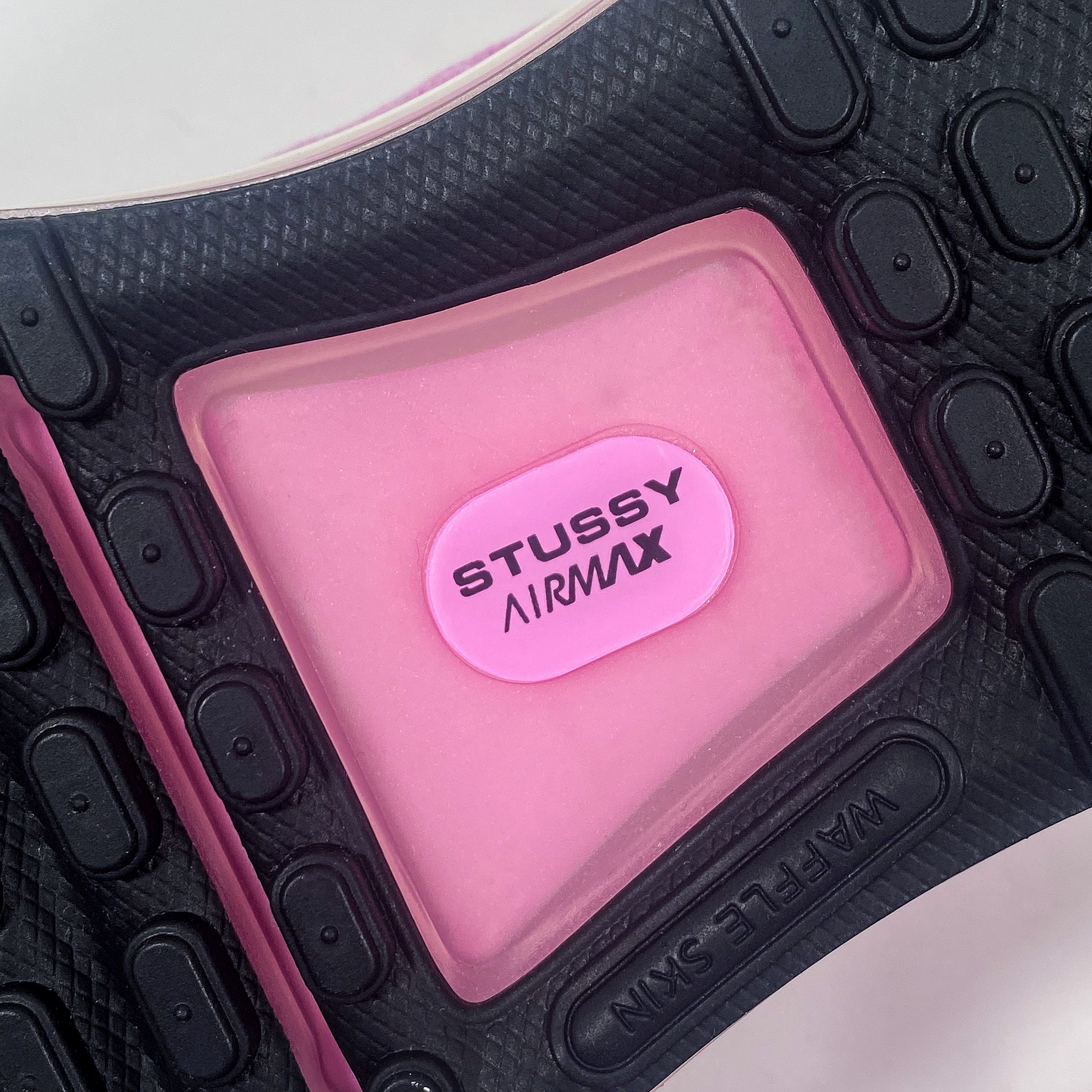 Nike x Stussy Air Max 2013 Psychic Pink 착용 스타일 - 3