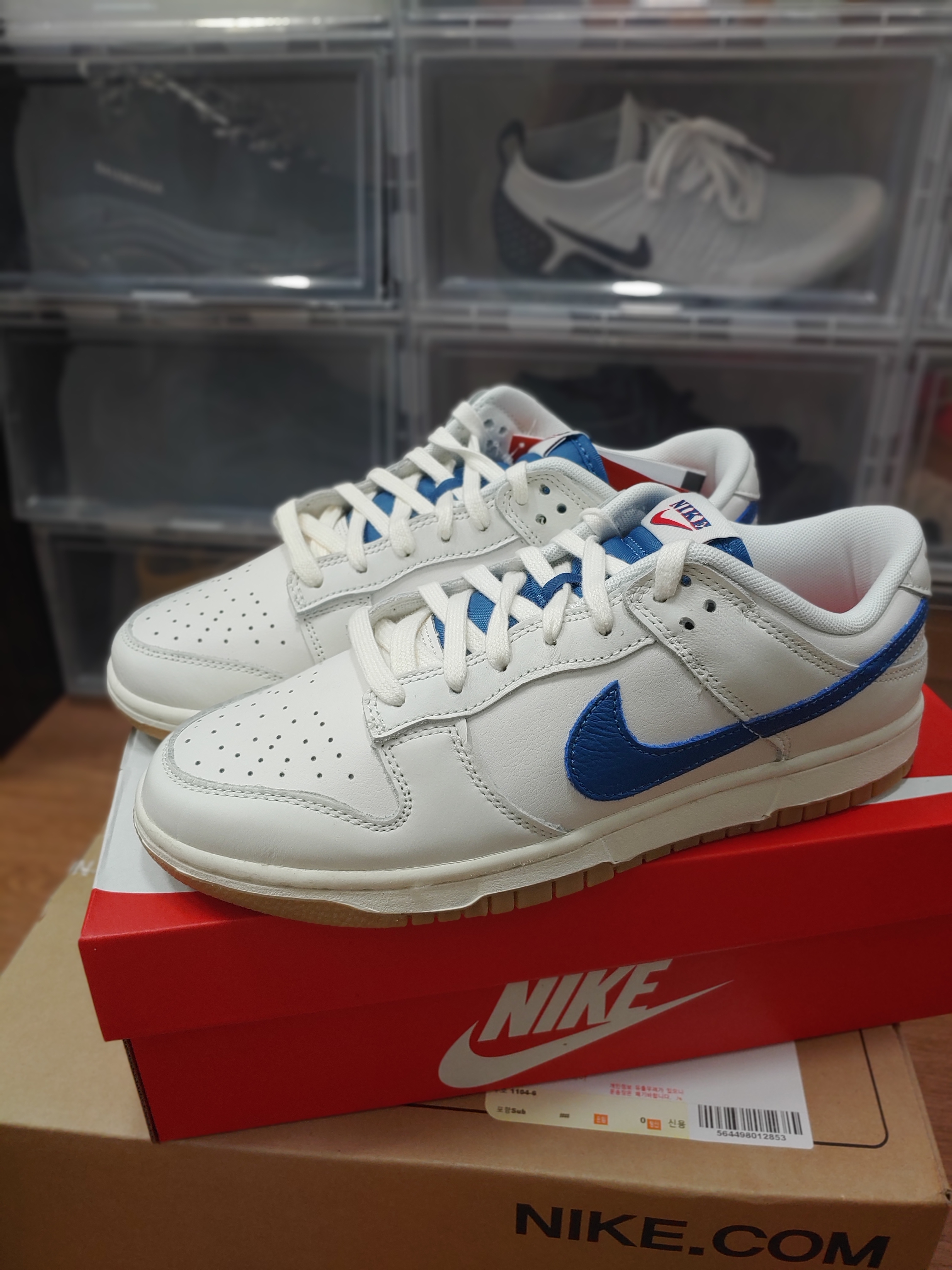 Nike Dunk Low SE Sail Dark Marina Blue 착용 스타일 - 1