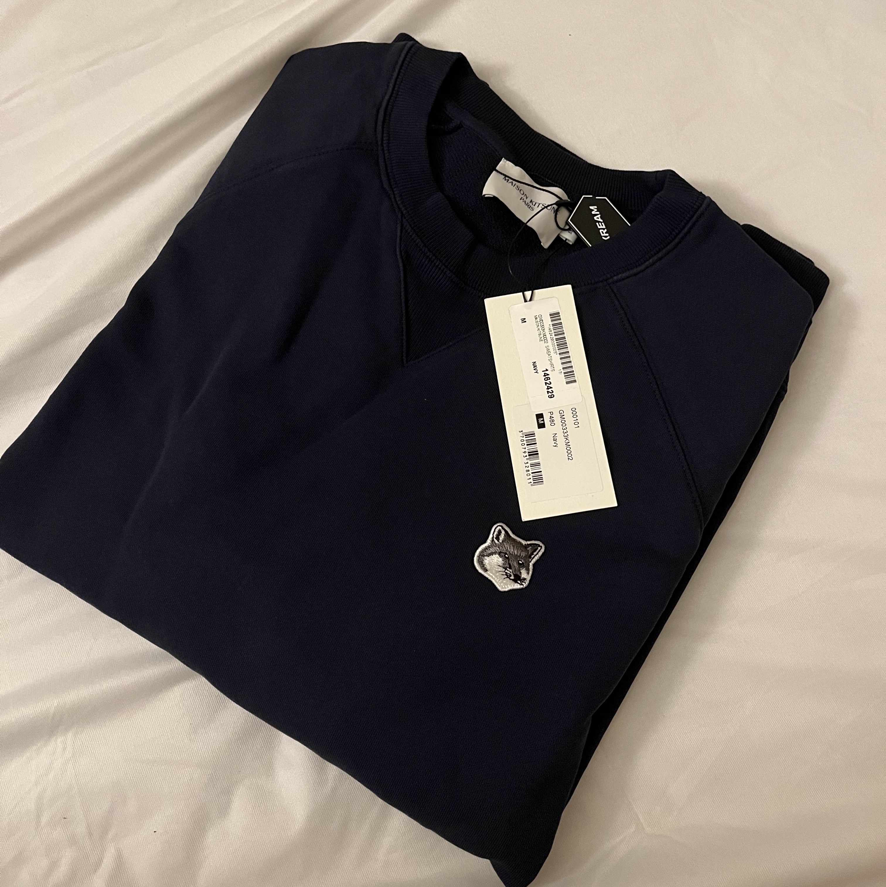 Maison Kitsune Grey Fox Head Patch Classic Sweatshirt Navy 착용 스타일 - 1