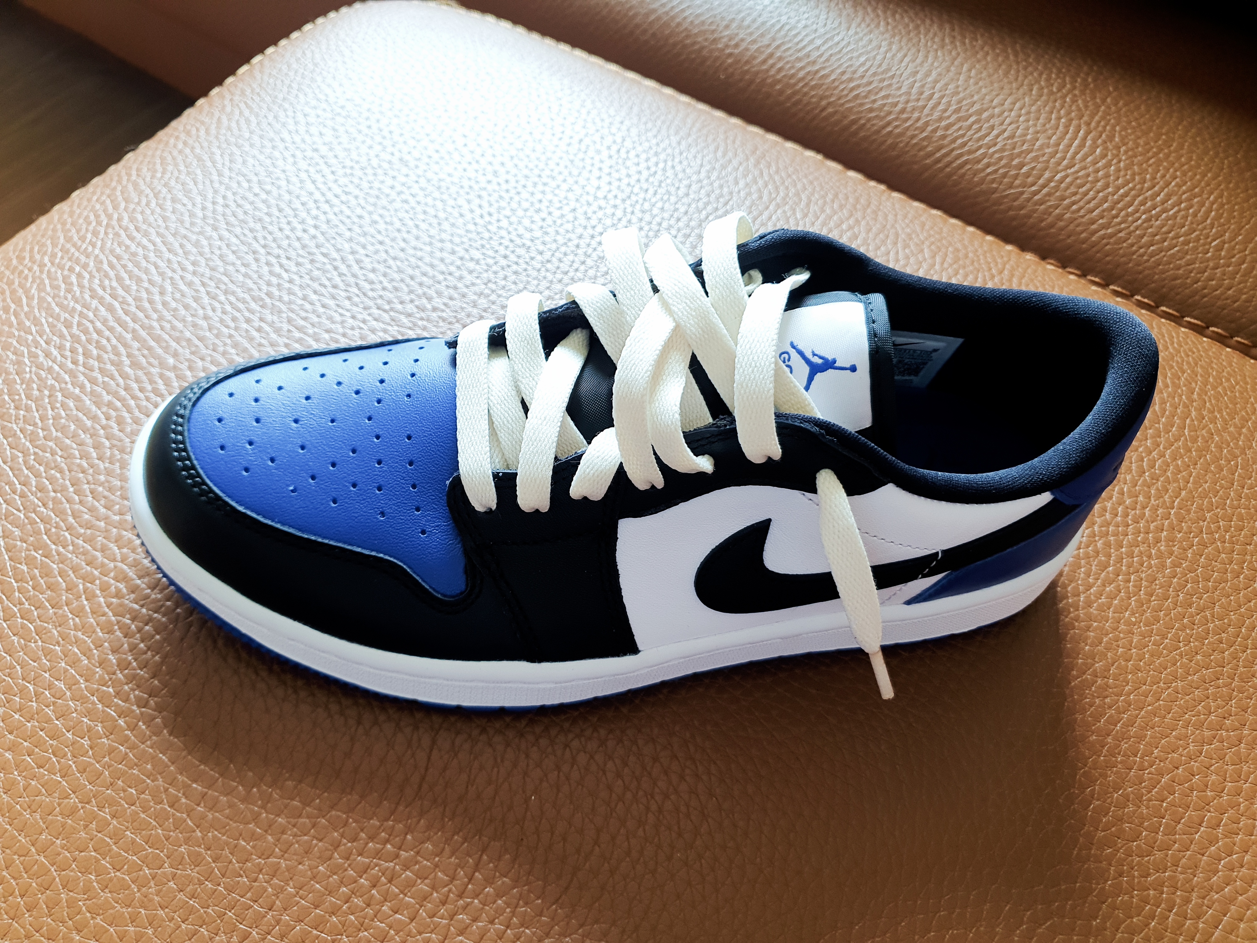 Jordan 1 Low Golf Sport Royal 착용 스타일