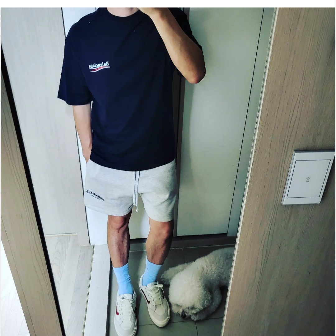 Jordan x J Balvin Legacy Energy Crew Socks Celestine Blue 착용 스타일 - 3