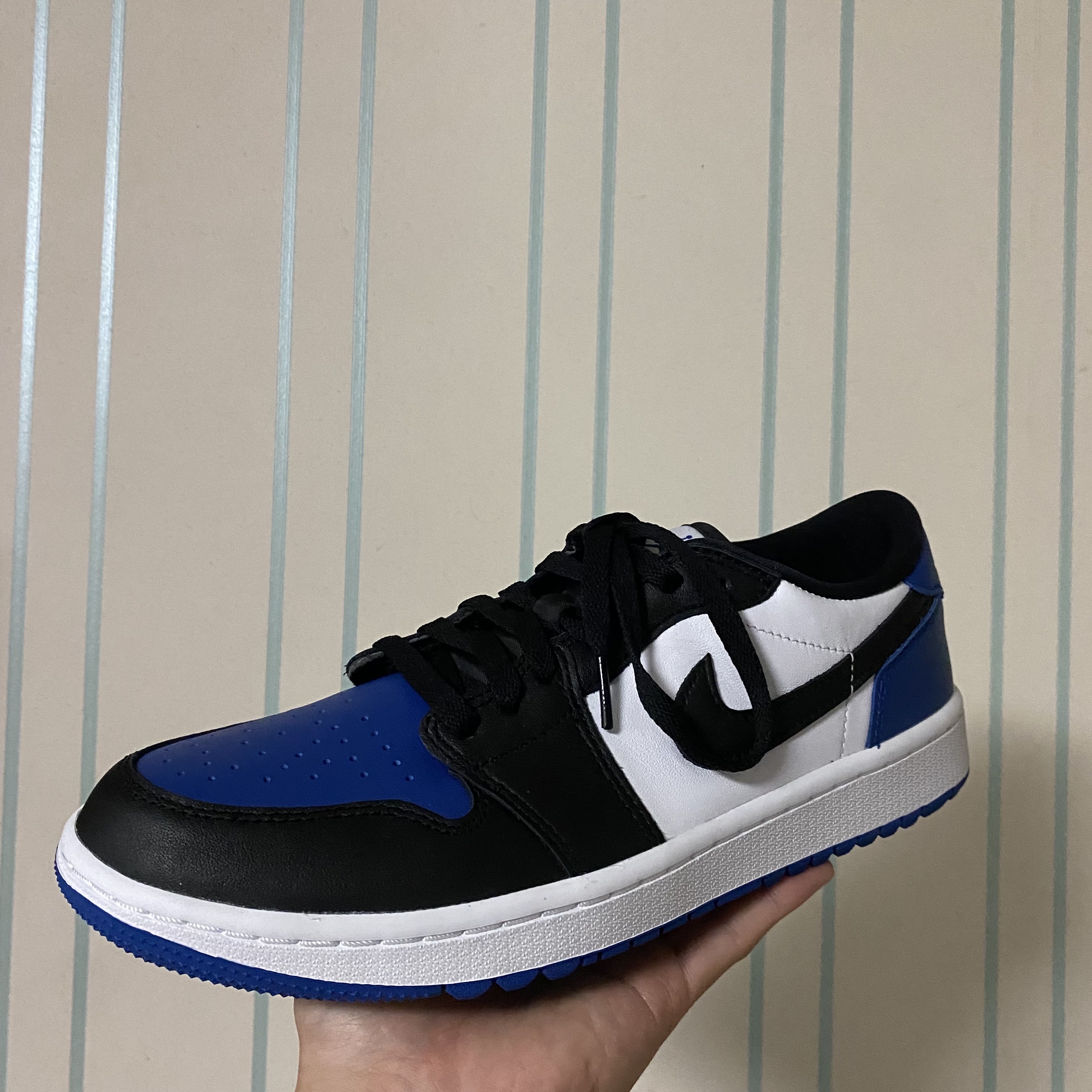 Jordan 1 Low Golf Sport Royal 착용 스타일