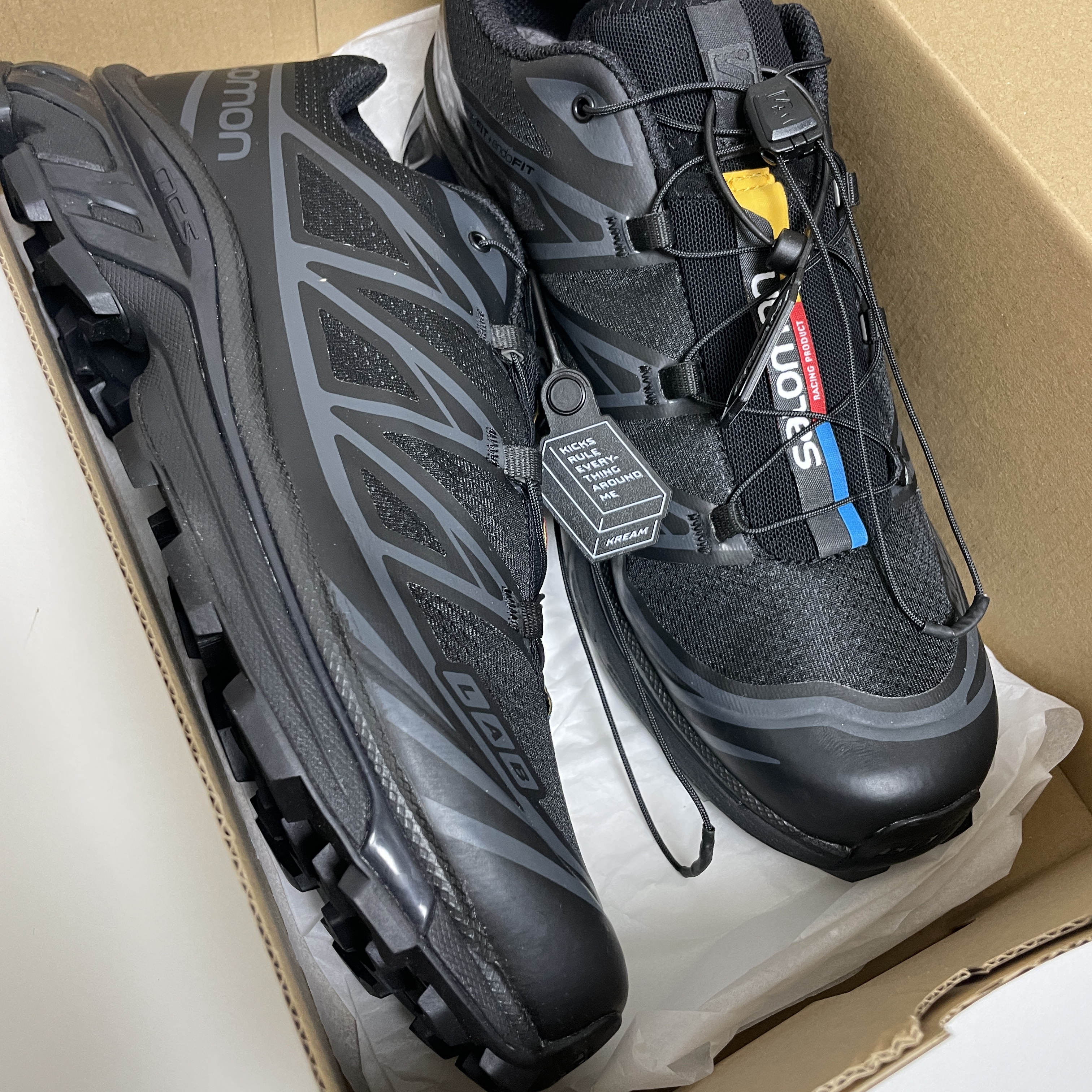 Salomon XT-6 ADV Black 착용 스타일