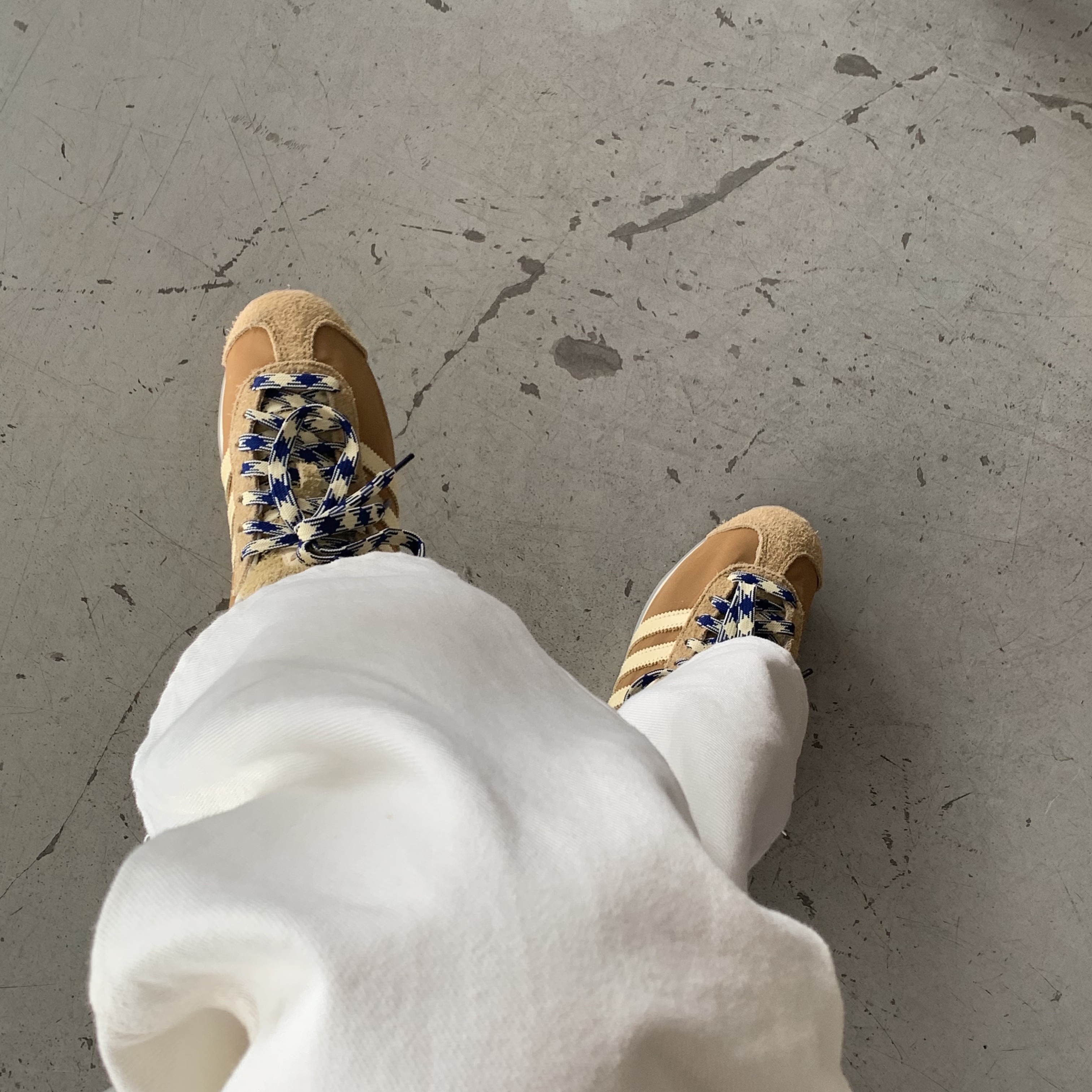 Adidas x Wales Bonner Country Mesa 착용 스타일