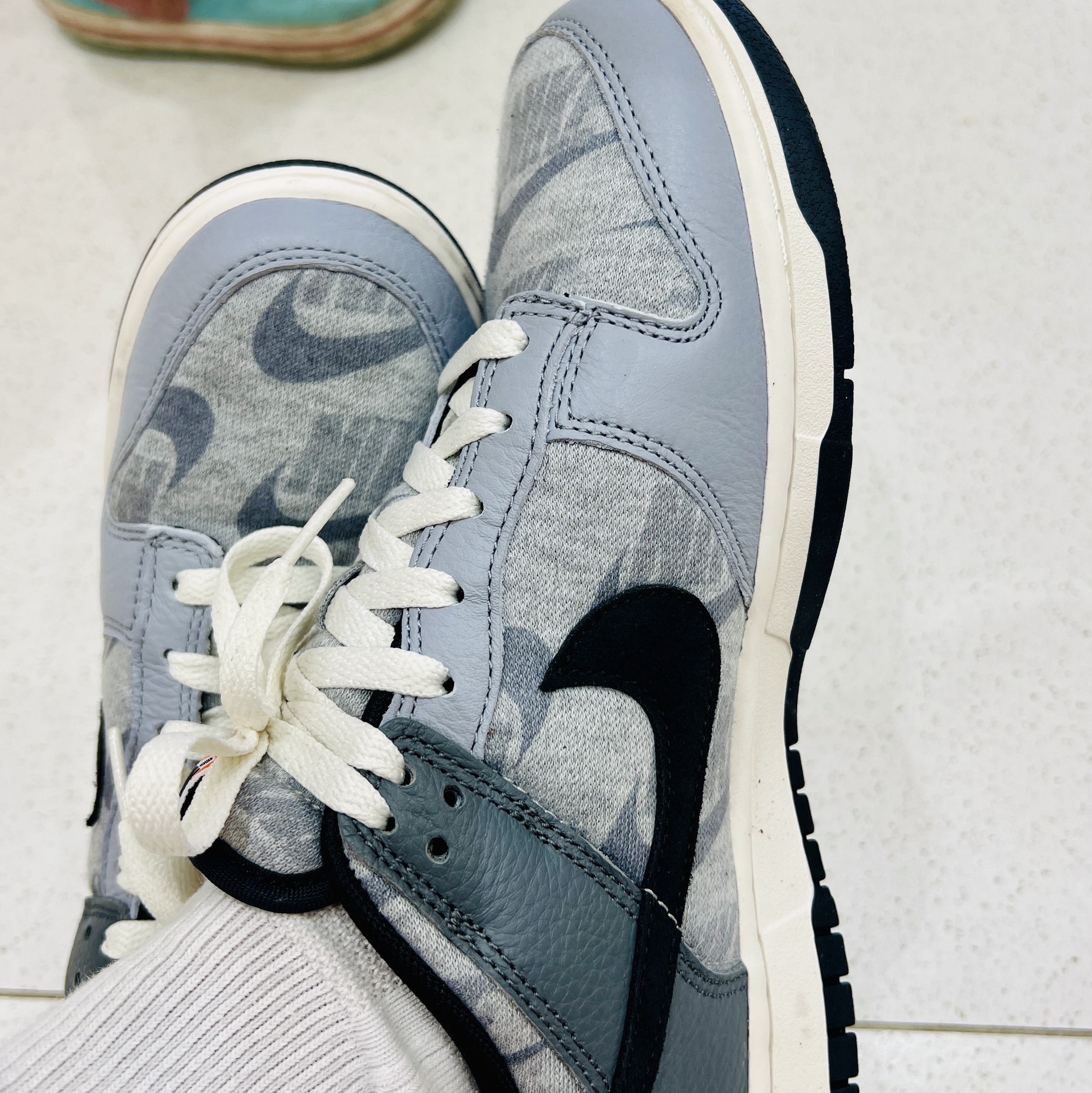 Nike Dunk Low SE Copy and Paste 착용 스타일