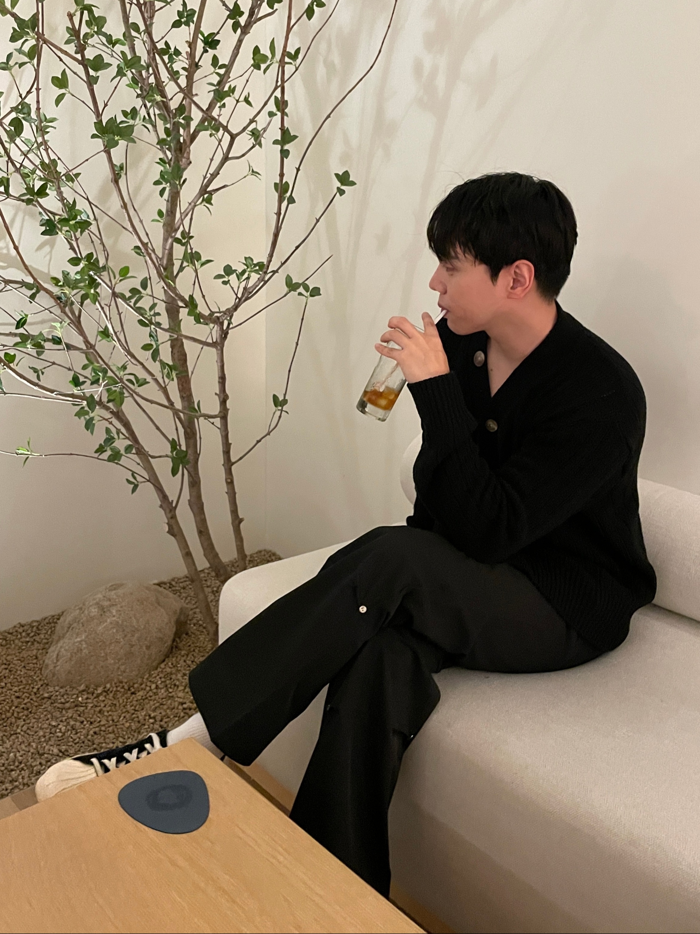 Y-3 Yohji Star Black 착용 스타일 - 2