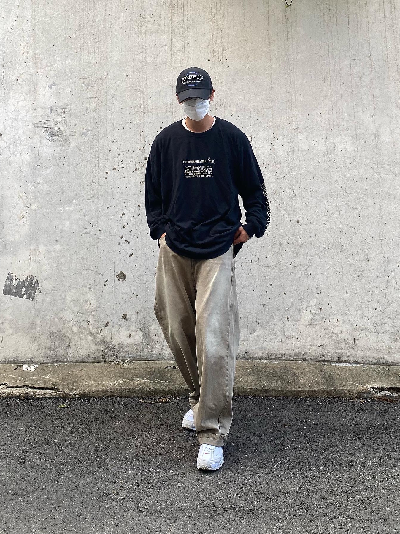 Nike x Supreme Shox Ride 2 SP White 착용 스타일 - 1