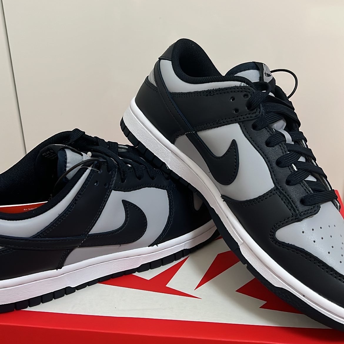 Nike Dunk Low Retro Championship Grey 착용 스타일