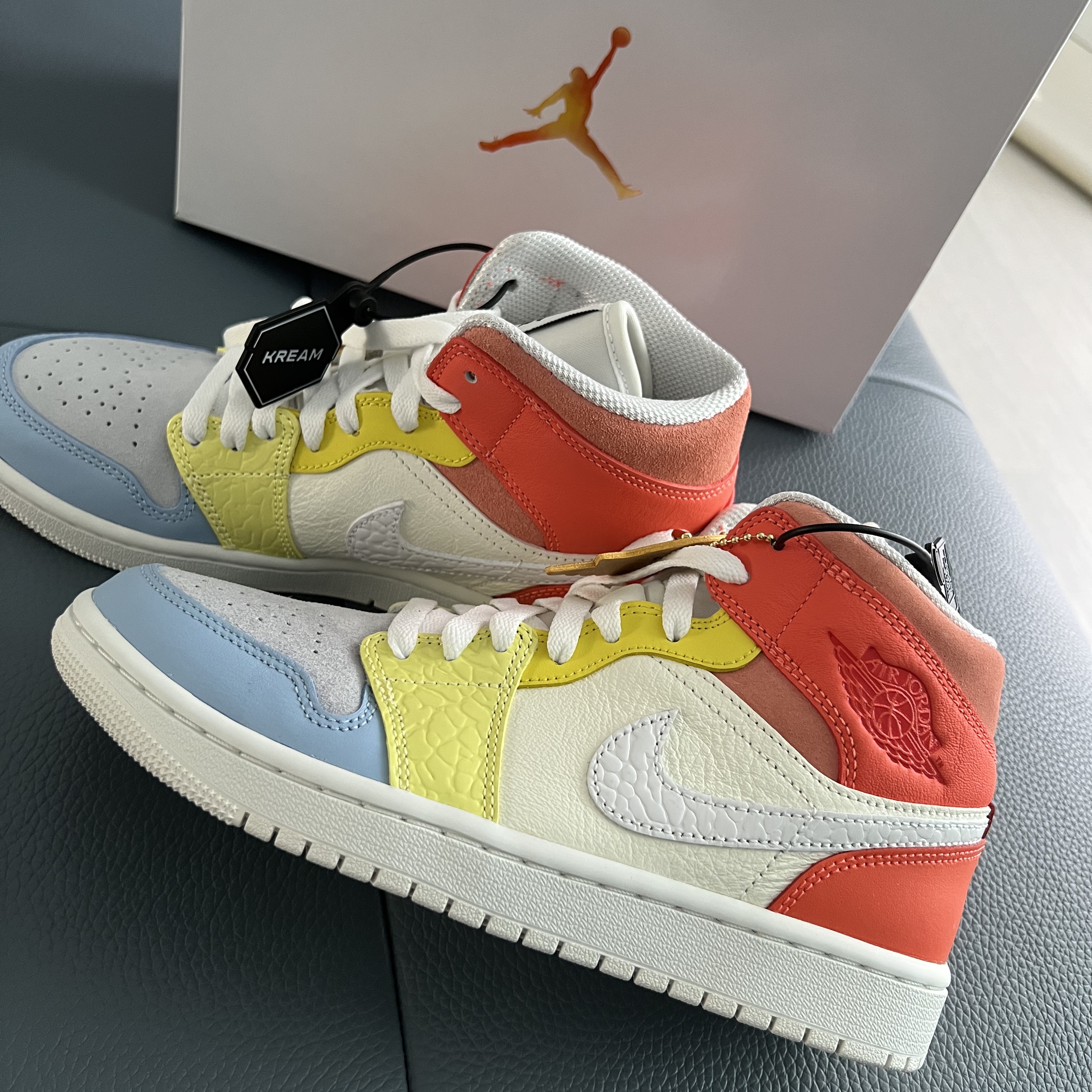 (W) Jordan 1 Mid To My First Coach 착용 스타일 - 2