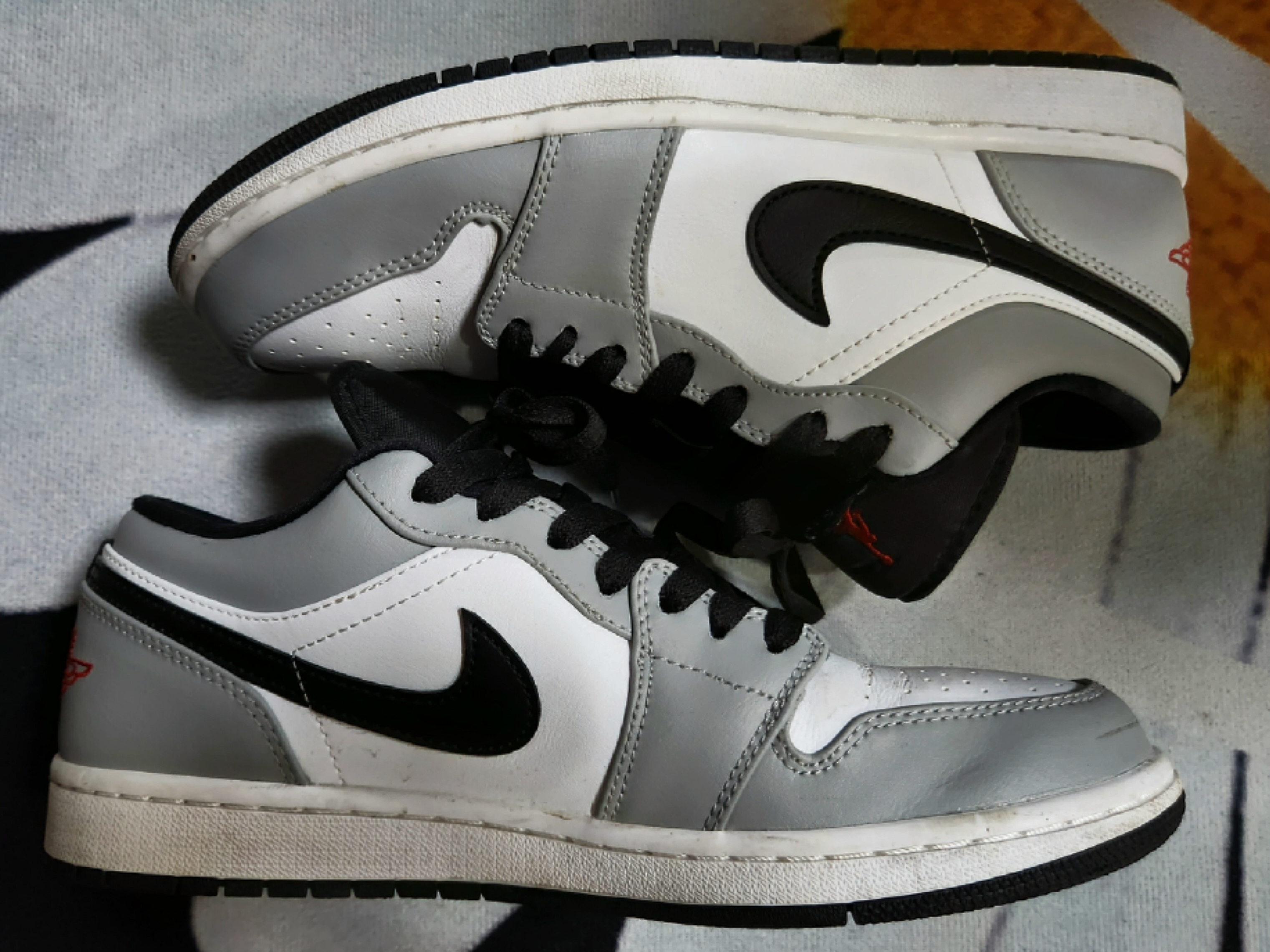 Jordan 1 Low Light Smoke Grey 착용 스타일