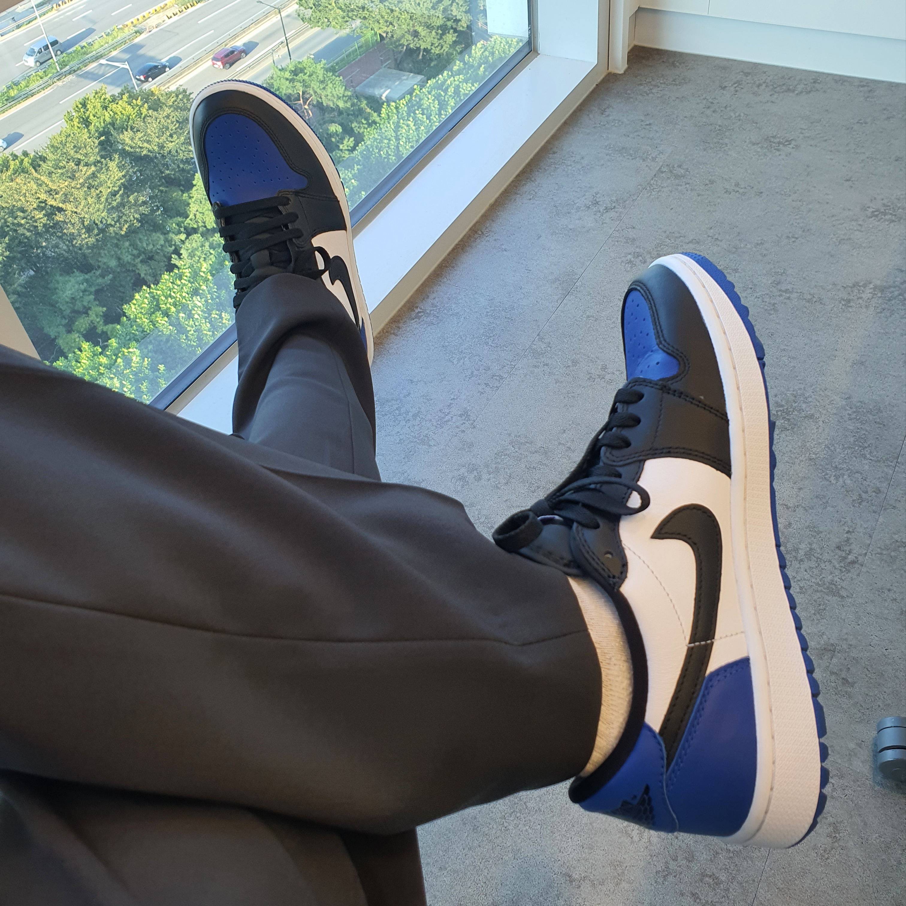 Jordan 1 Low Golf Sport Royal 착용 스타일