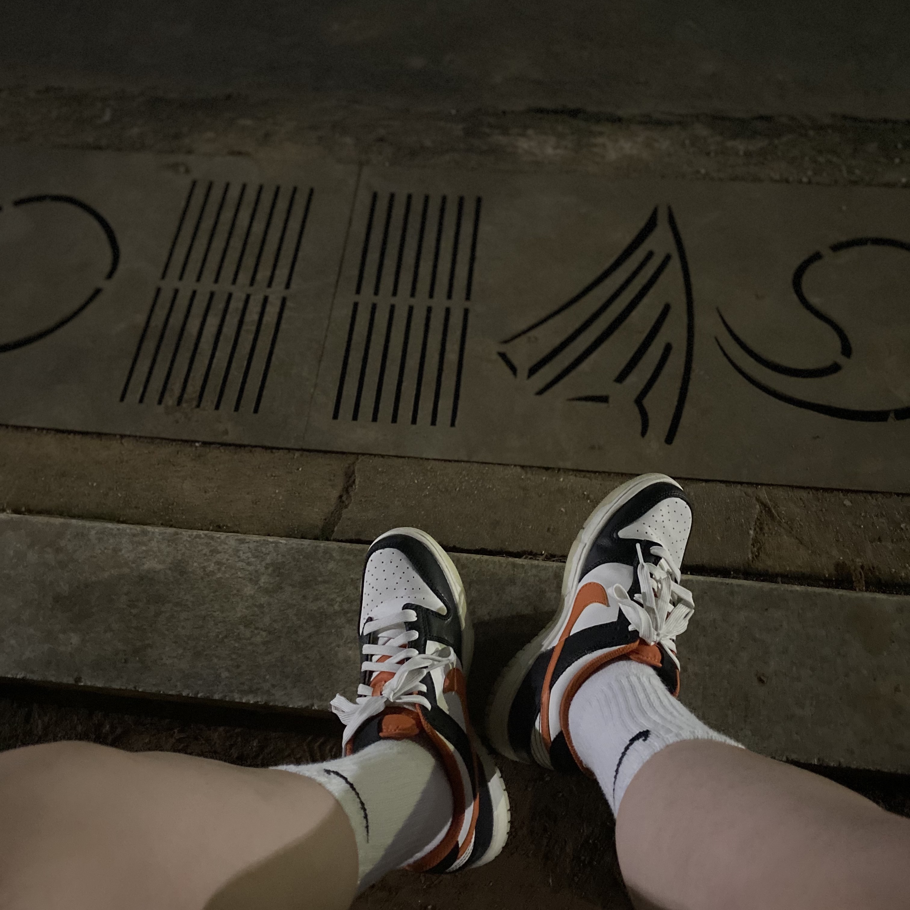 (GS) Nike Dunk Low PRM Halloween 착용 스타일 - 1