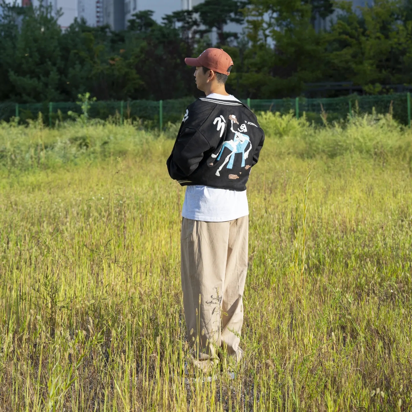 Adidas Adimatic Core Black 착용 스타일 - 2