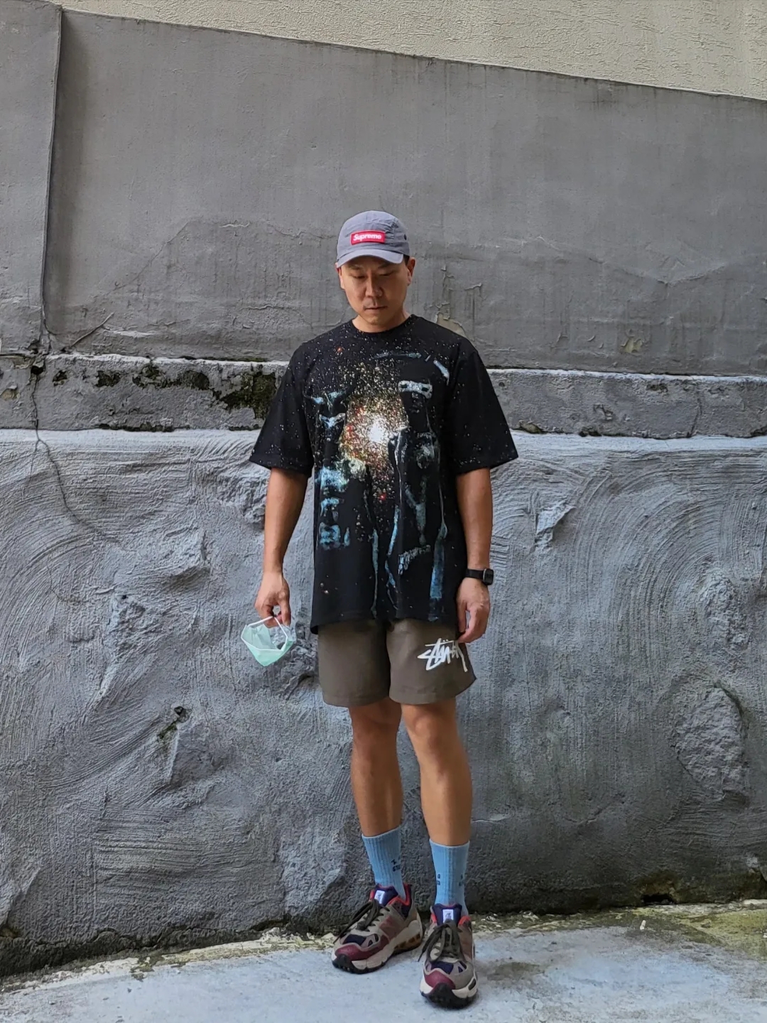 Supreme Military Camp Cap Grey - 21SS, Stussy Black Star T-Shirt Black 착용 스타일 - 1