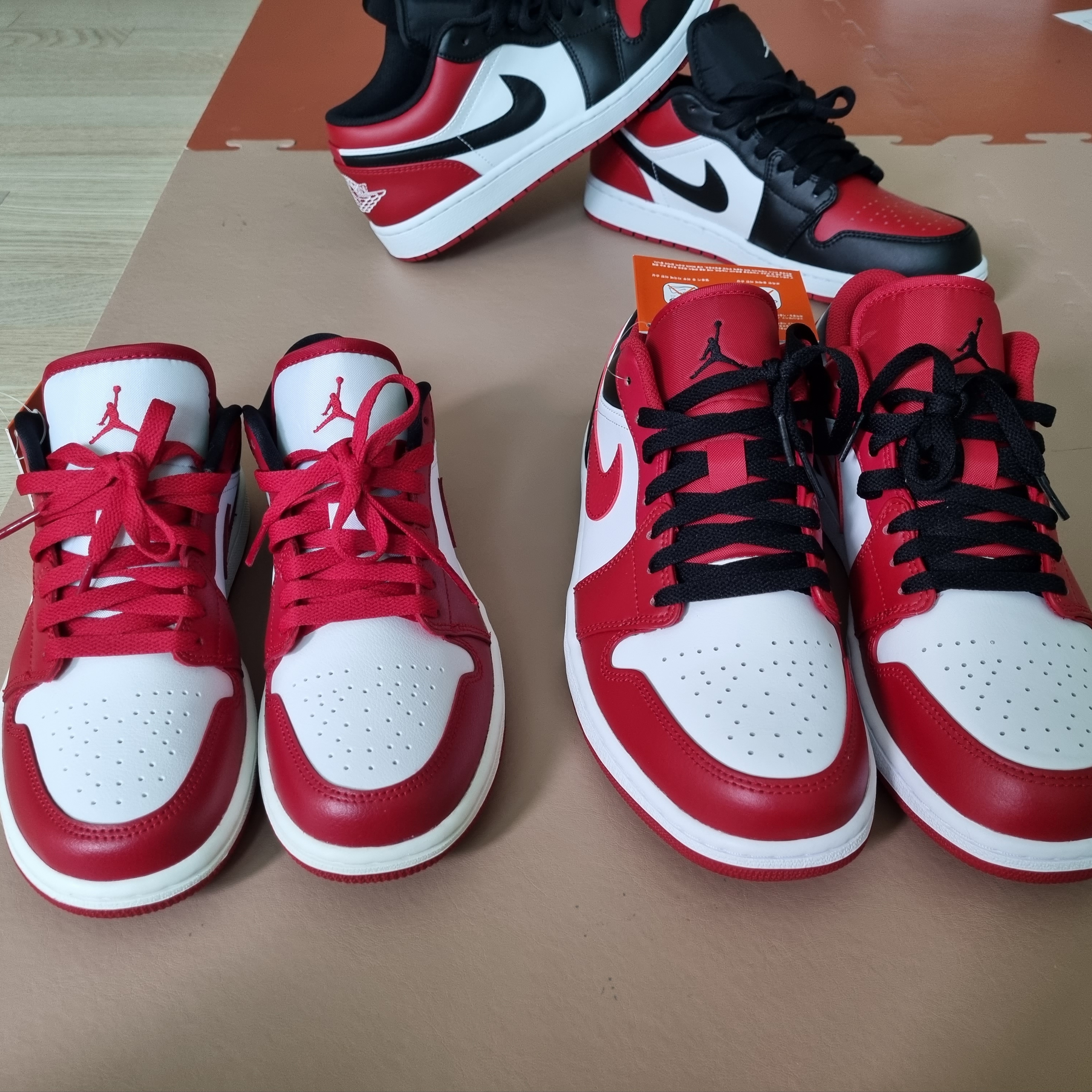 (W) Jordan 1 Low White Gym Red, Jordan 1 Low White Gym Red Black 착용 스타일 - 4